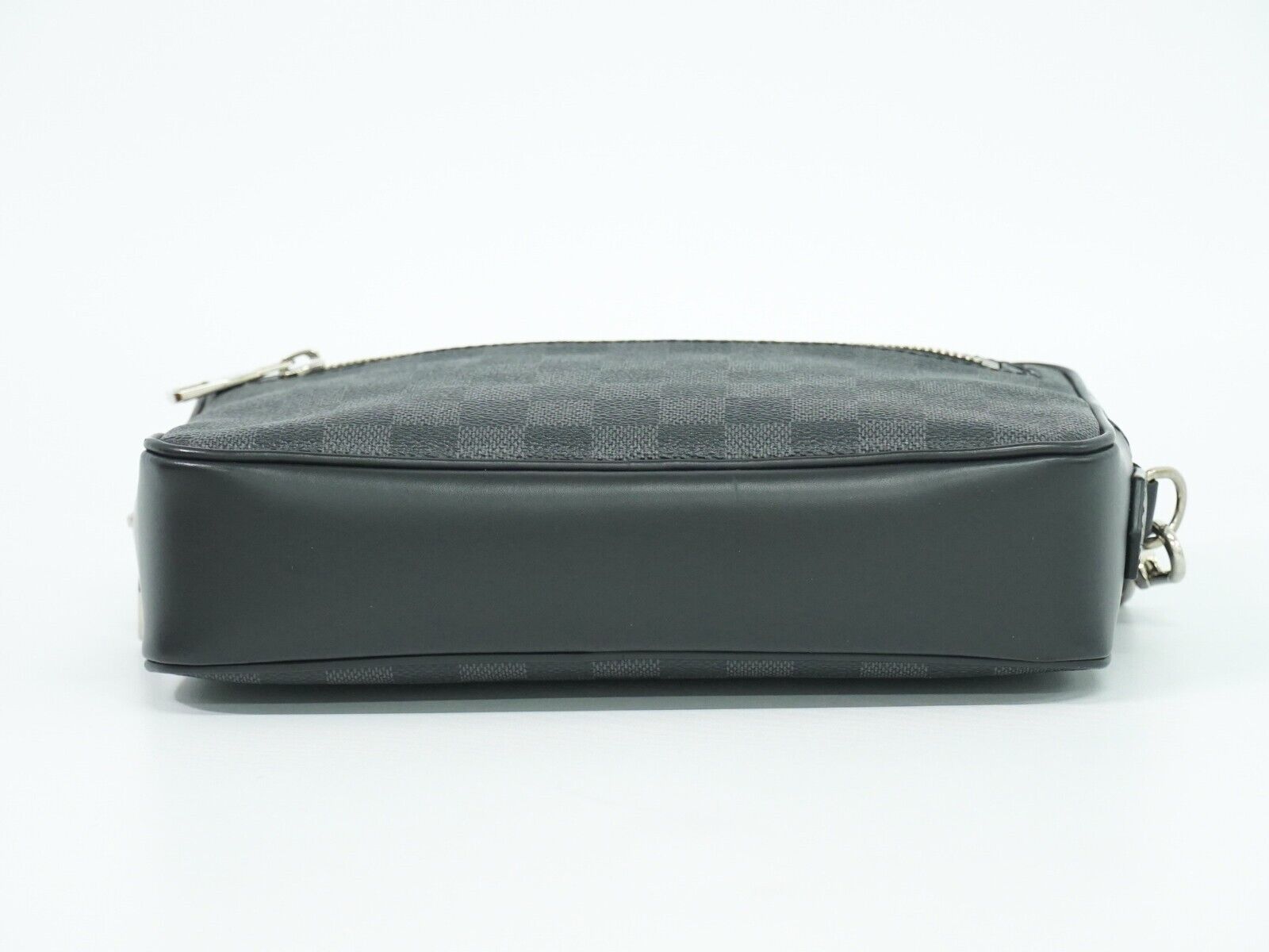 Louis Vuitton Kasaï, Black, Canvas, clutch