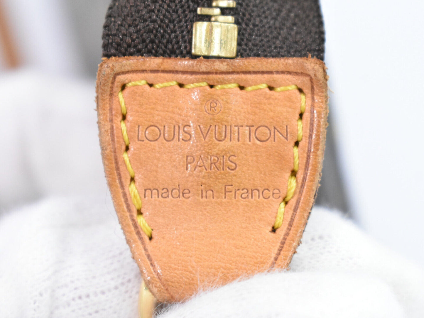 Louis Vuitton Pochette Accessoire, Brown, Canvas, clutch