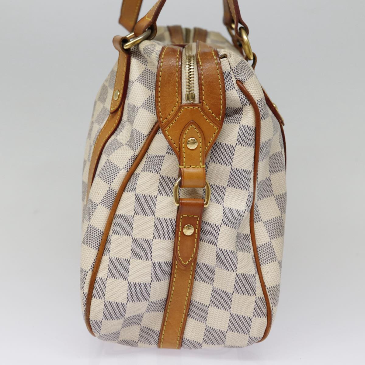 Louis Vuitton Stresa, White, Canvas, shoulder