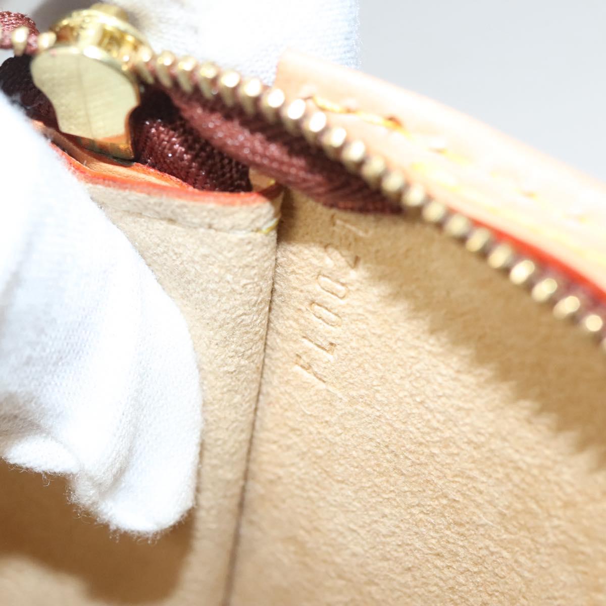 Louis Vuitton Bucket PM, Beige, Leather, shoulder