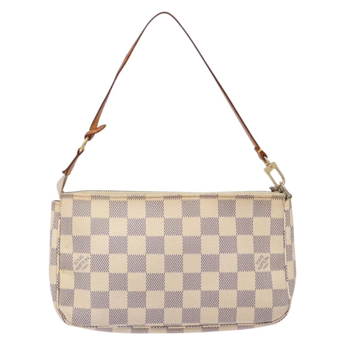 Louis Vuitton Pochette Accessoire, White, Canvas, clutch