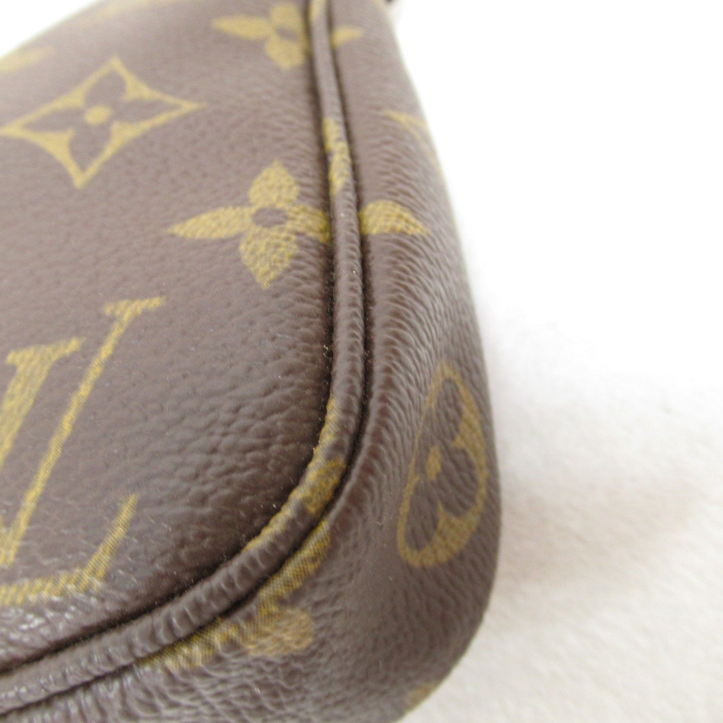 Louis Vuitton Pochette Accessoire, Brown, Canvas, clutch