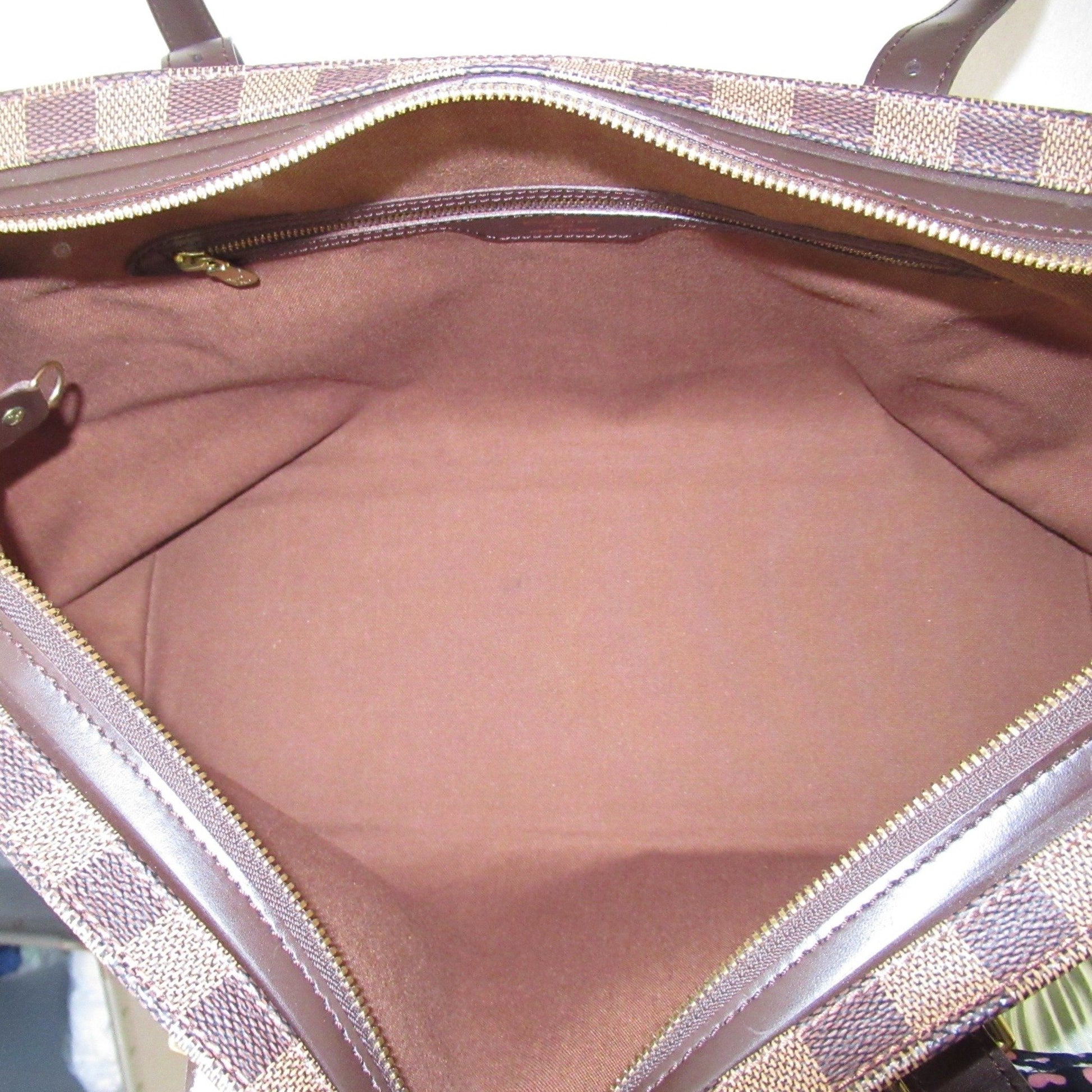 Louis Vuitton Chelsea, Brown, Canvas, tote