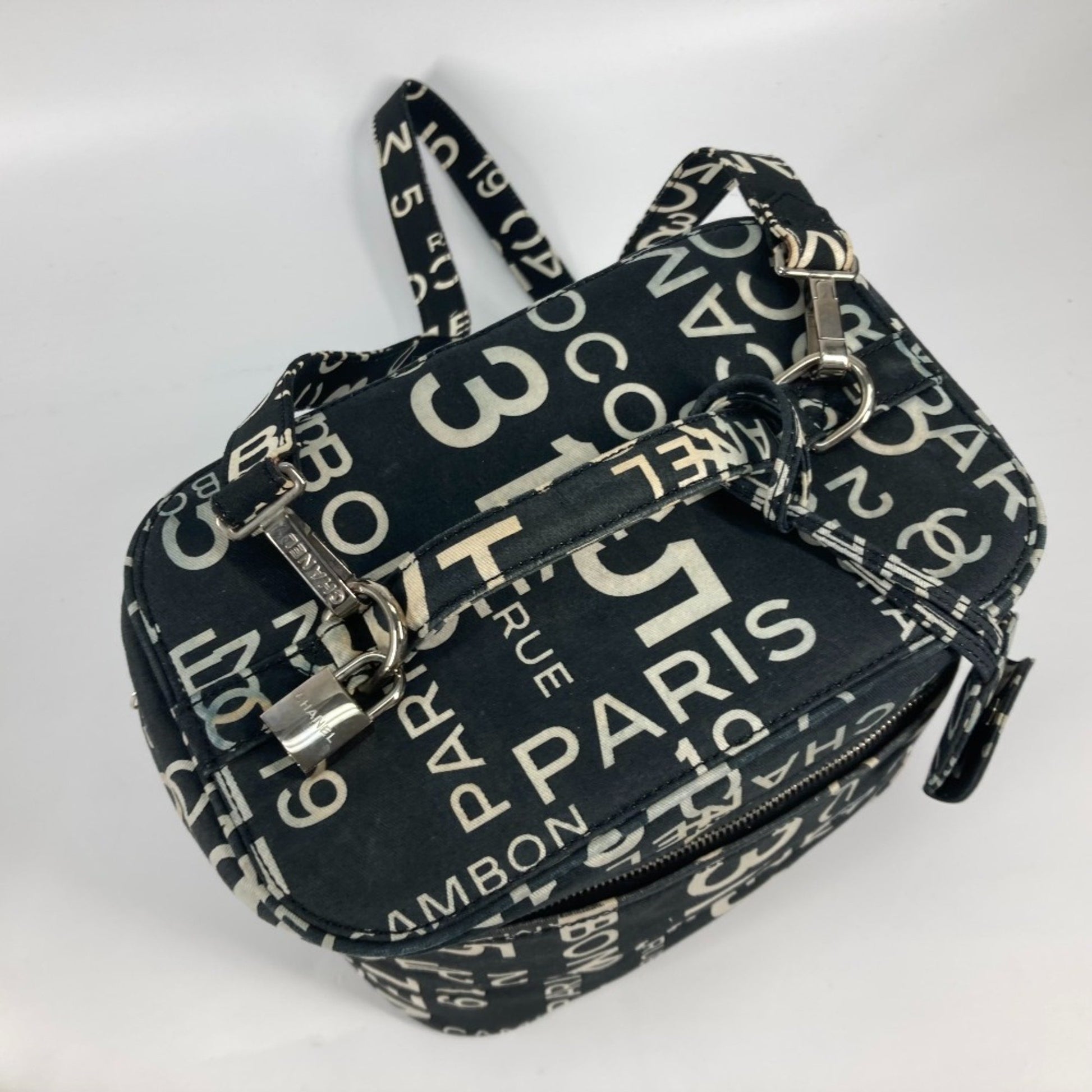 Chanel Vanity, Black, Denim - Jeans, shoulder