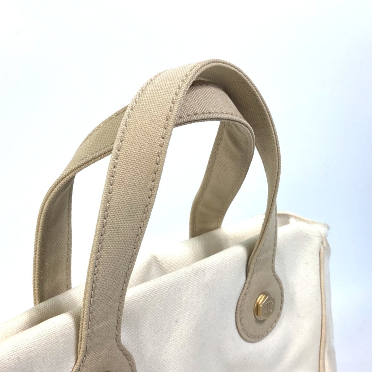 Chanel Logo CC, Beige, Canvas, tote