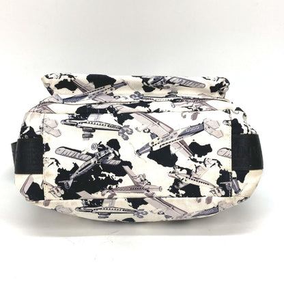 Chanel Shoulder bag, Multicolour, Canvas, shoulder