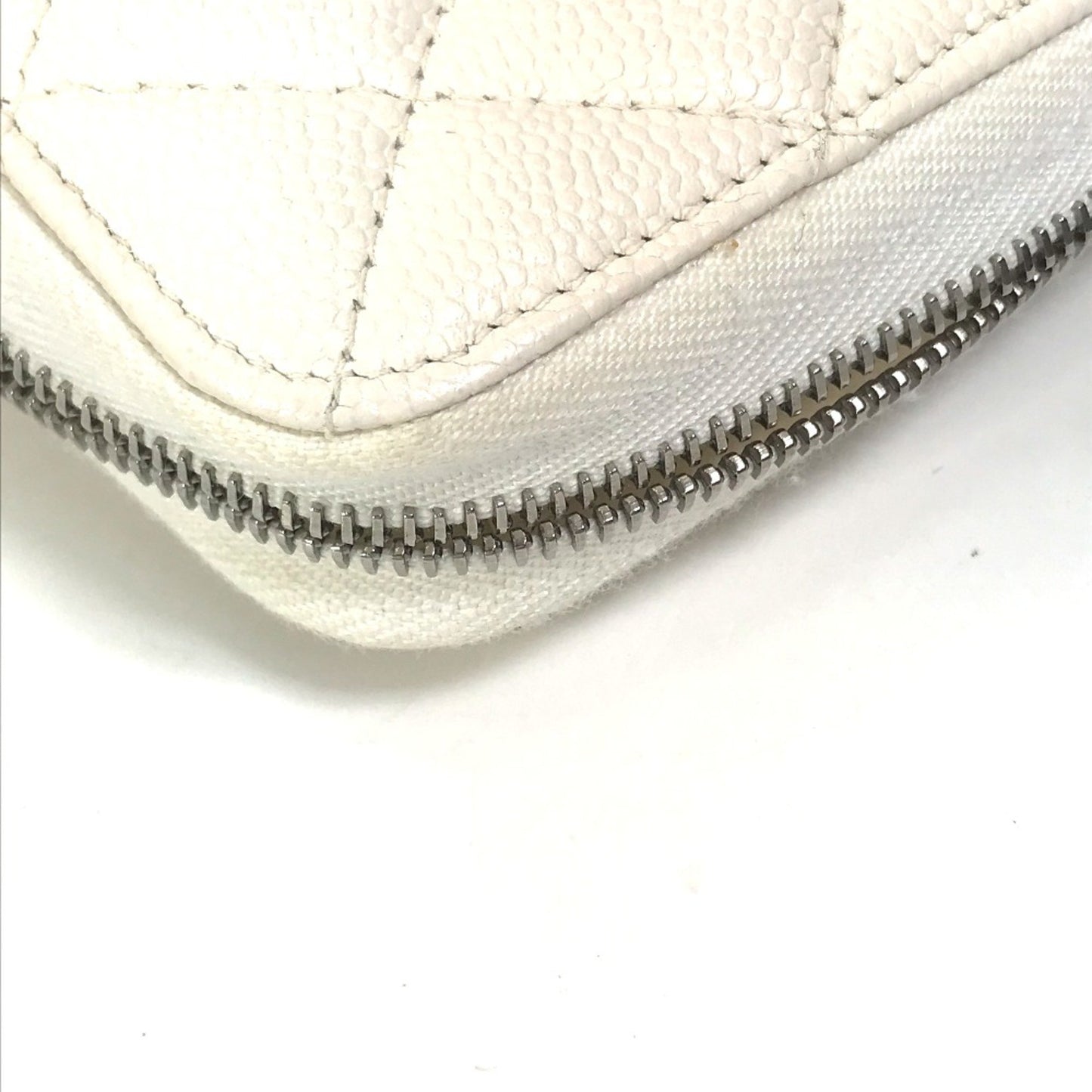 Chanel Matelassé, White, Leather, wallet