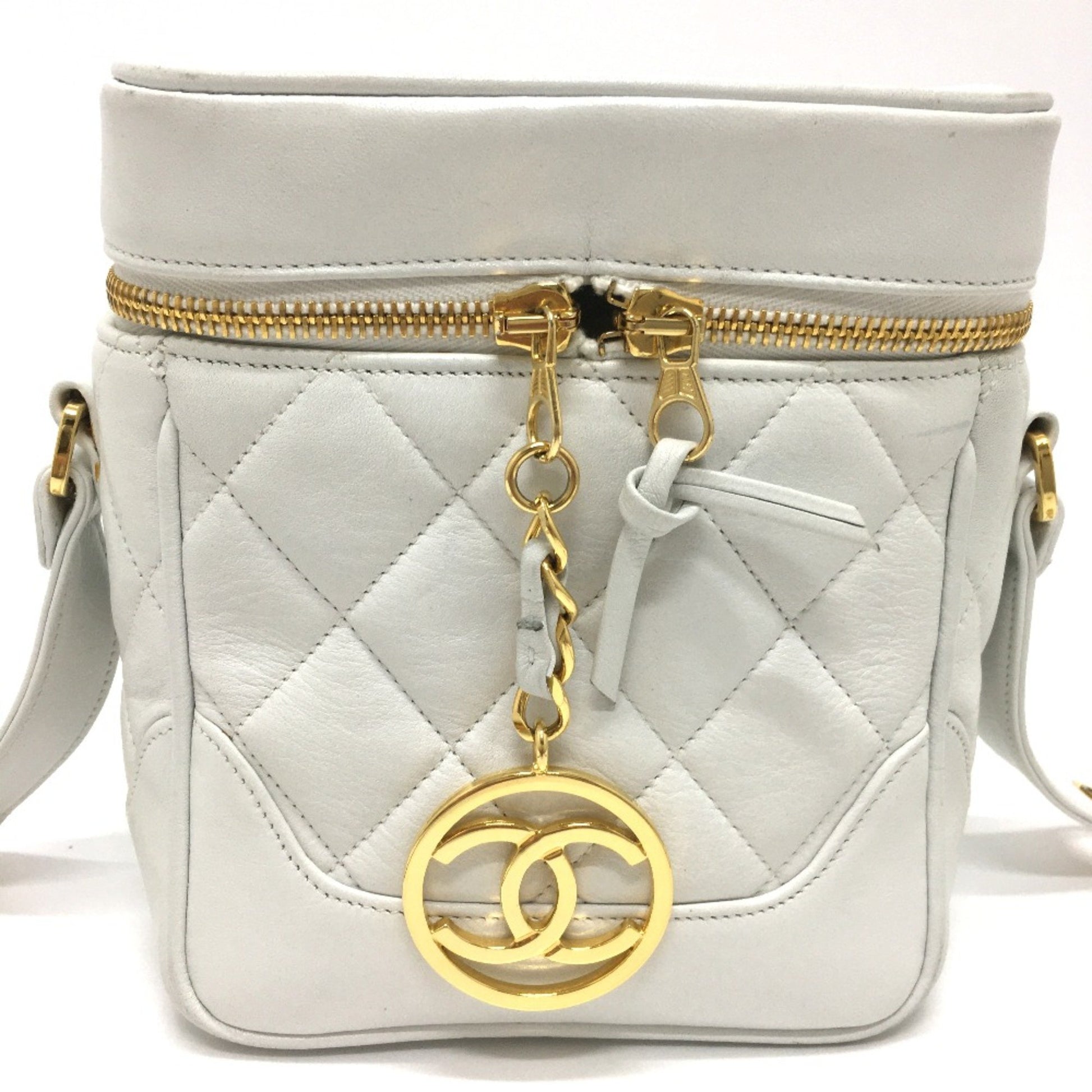 Chanel Vanity vertical, White, Leather, shoulder