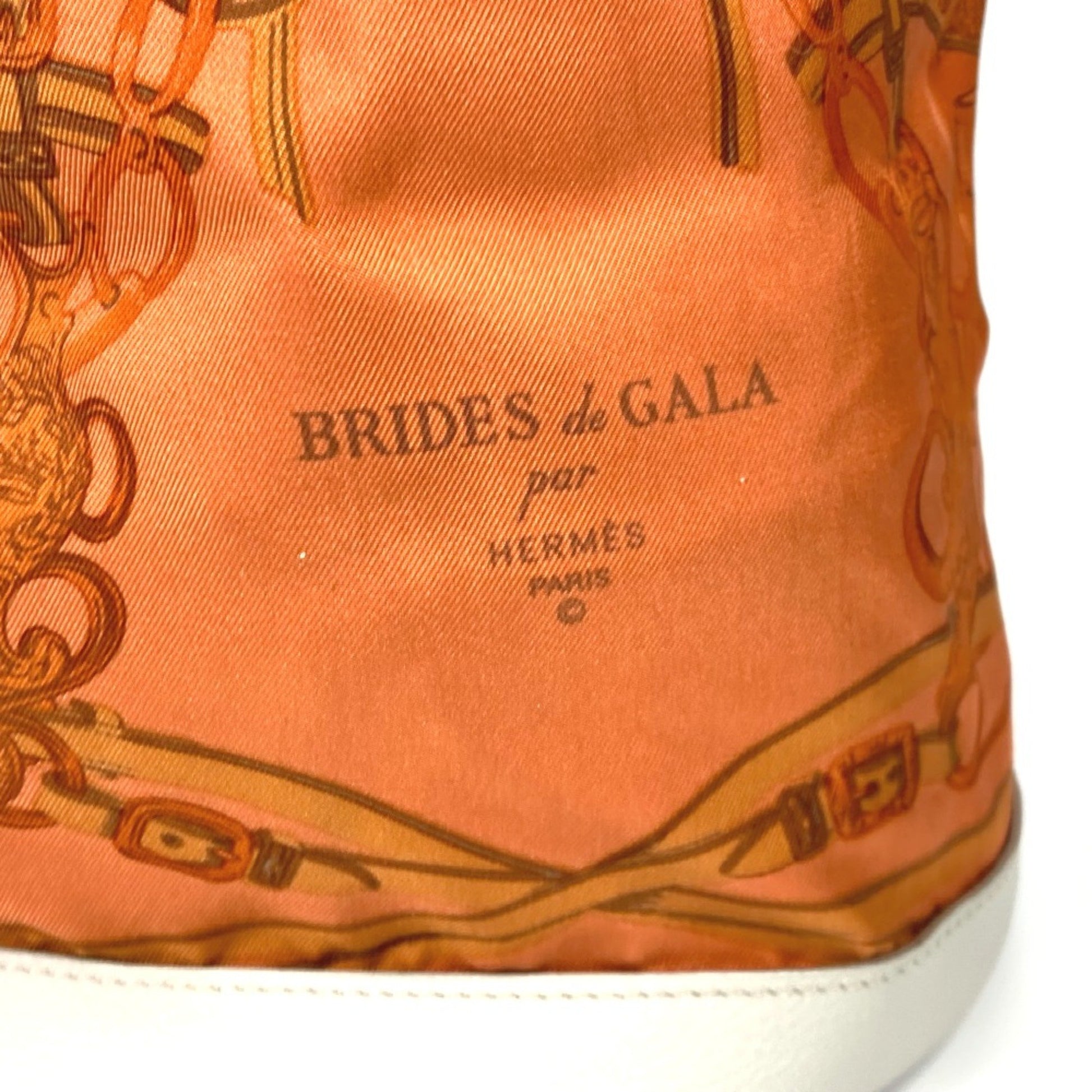 Hermès Bride de Gala, Orange, Cloth, shoulder