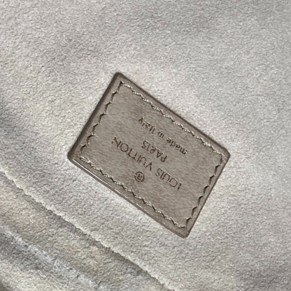 Louis Vuitton Olympe, Beige, Leather, shoulder