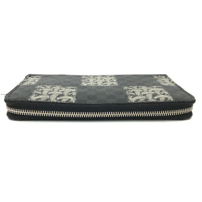 Louis Vuitton Zippy wallet, Black, Canvas, wallet