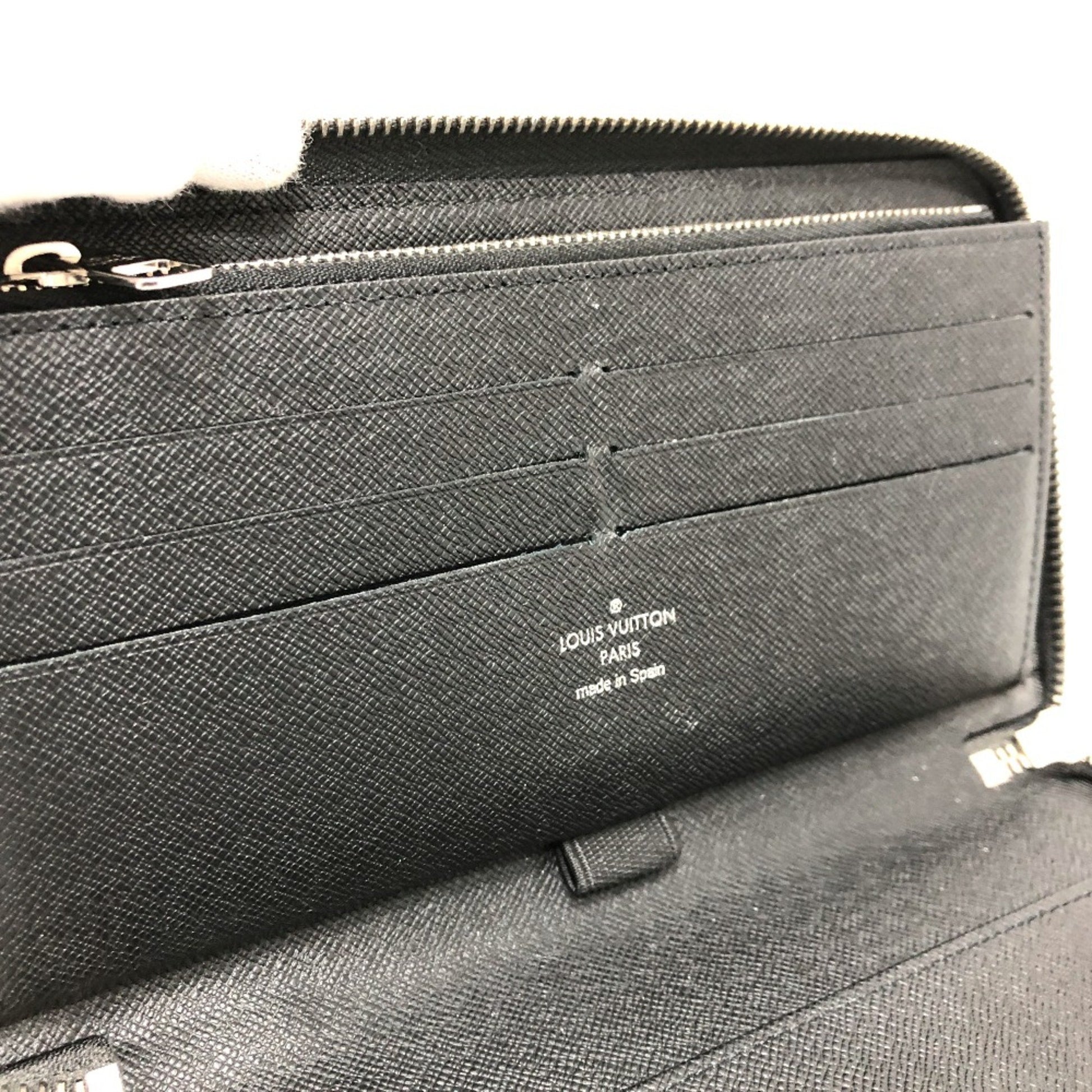 Louis Vuitton Zippy wallet, Black, Canvas, wallet