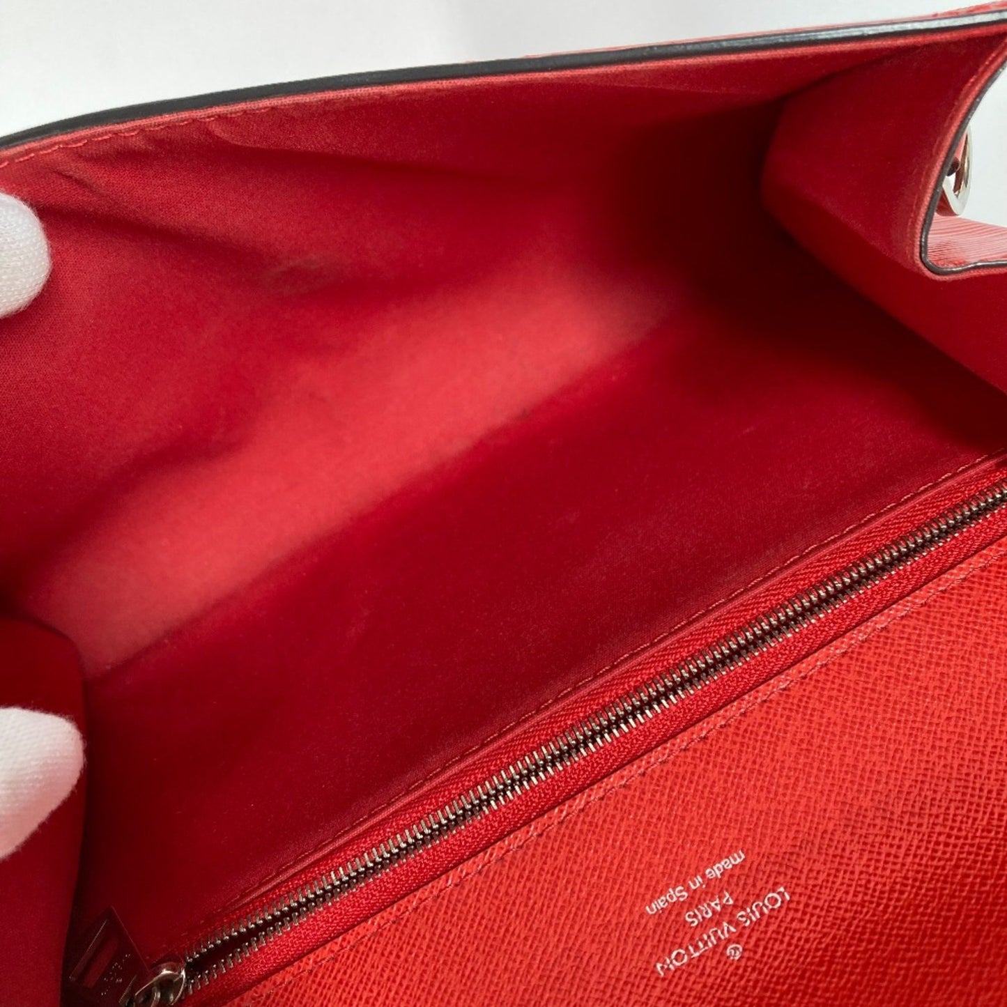 Louis Vuitton Cléry, Red, Leather, shoulder