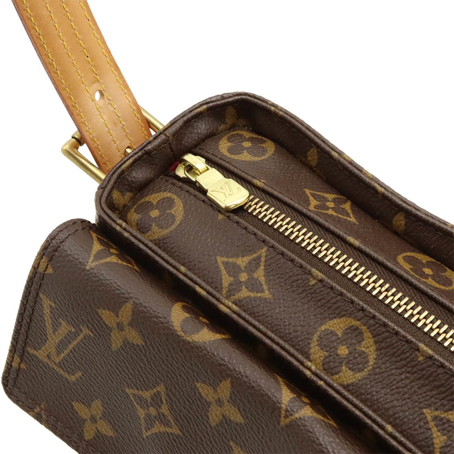 Louis Vuitton Viva Cité, Brown, Canvas, shoulder