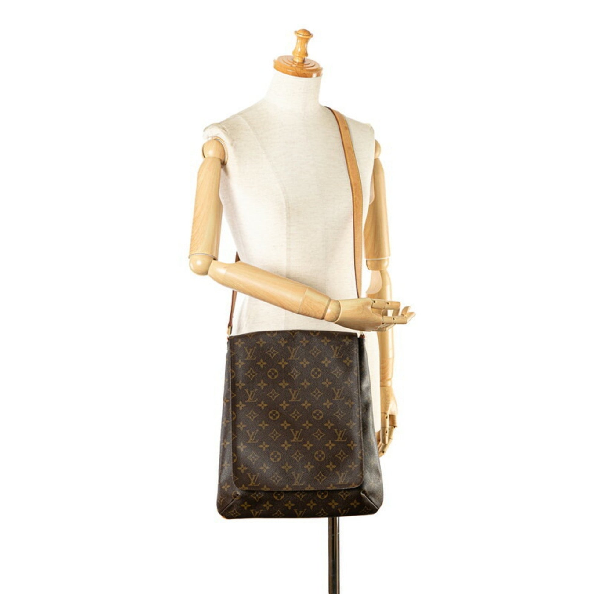 Louis Vuitton Musette Salsa, Brown, Canvas, shoulder