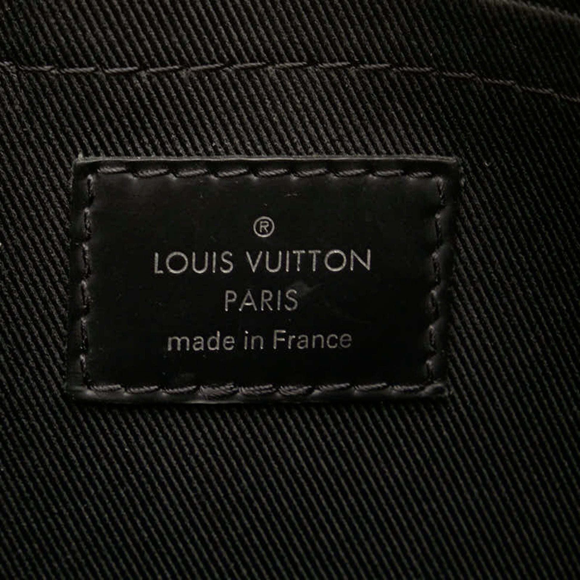 Louis Vuitton Discovery, Black, Canvas, clutch