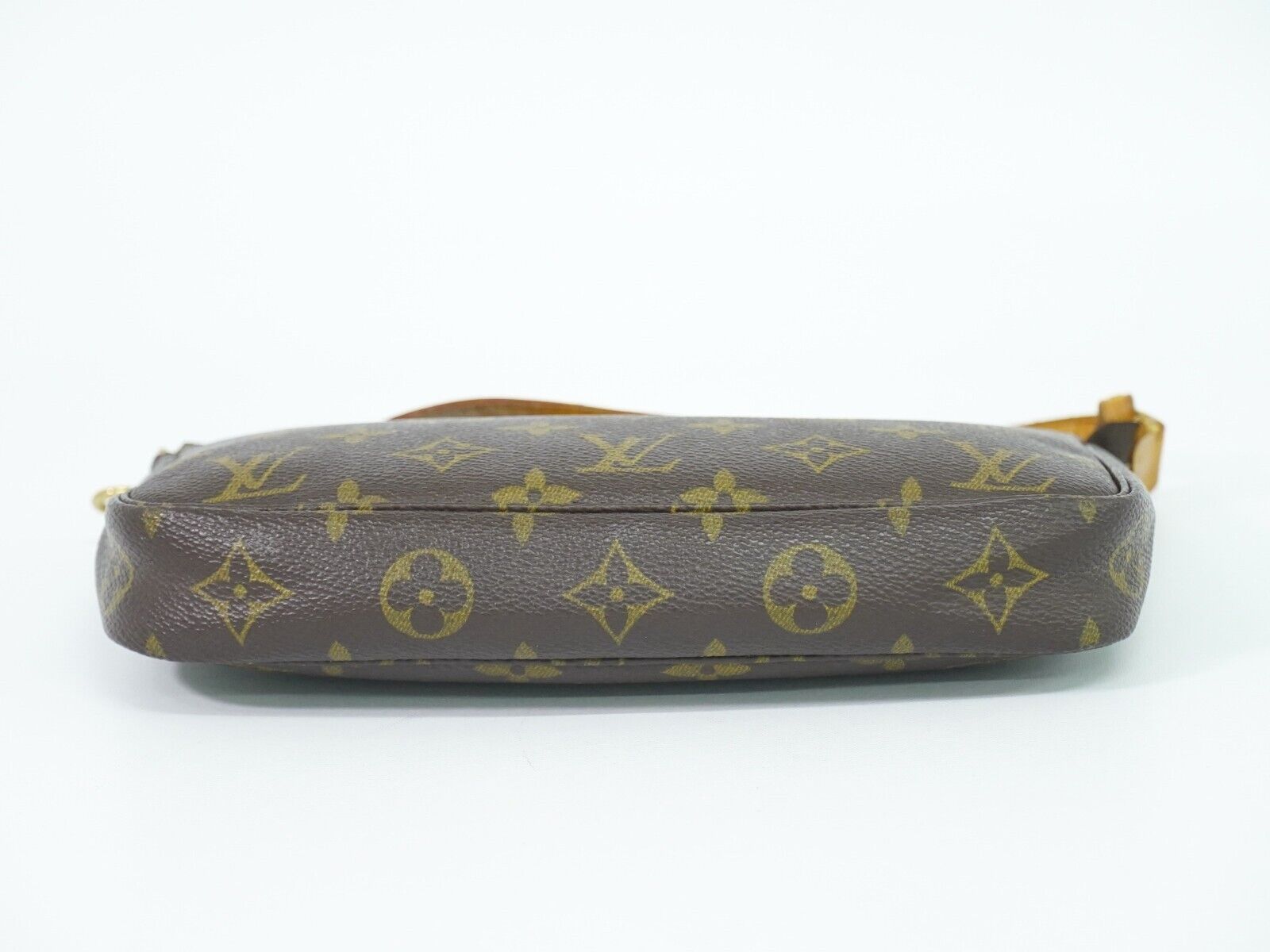 Louis Vuitton Pochette accessoires, Brown, Canvas, clutch