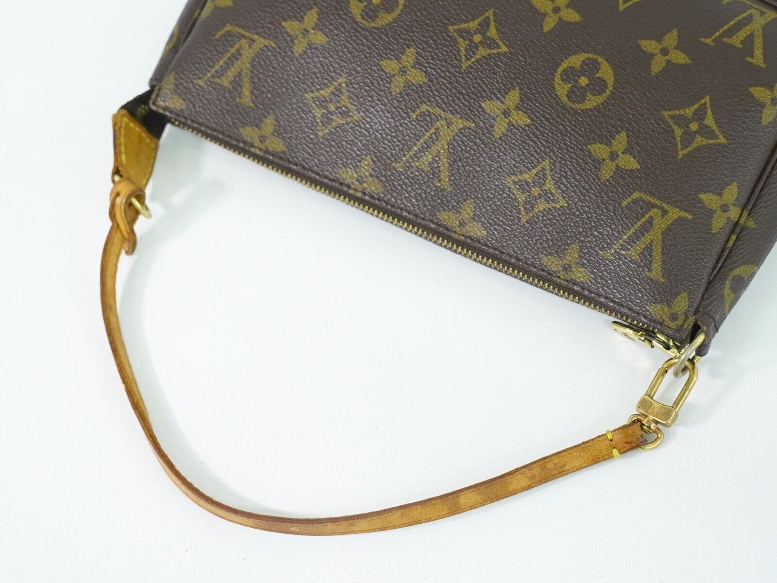 Louis Vuitton Pochette accessoires, Brown, Canvas, clutch