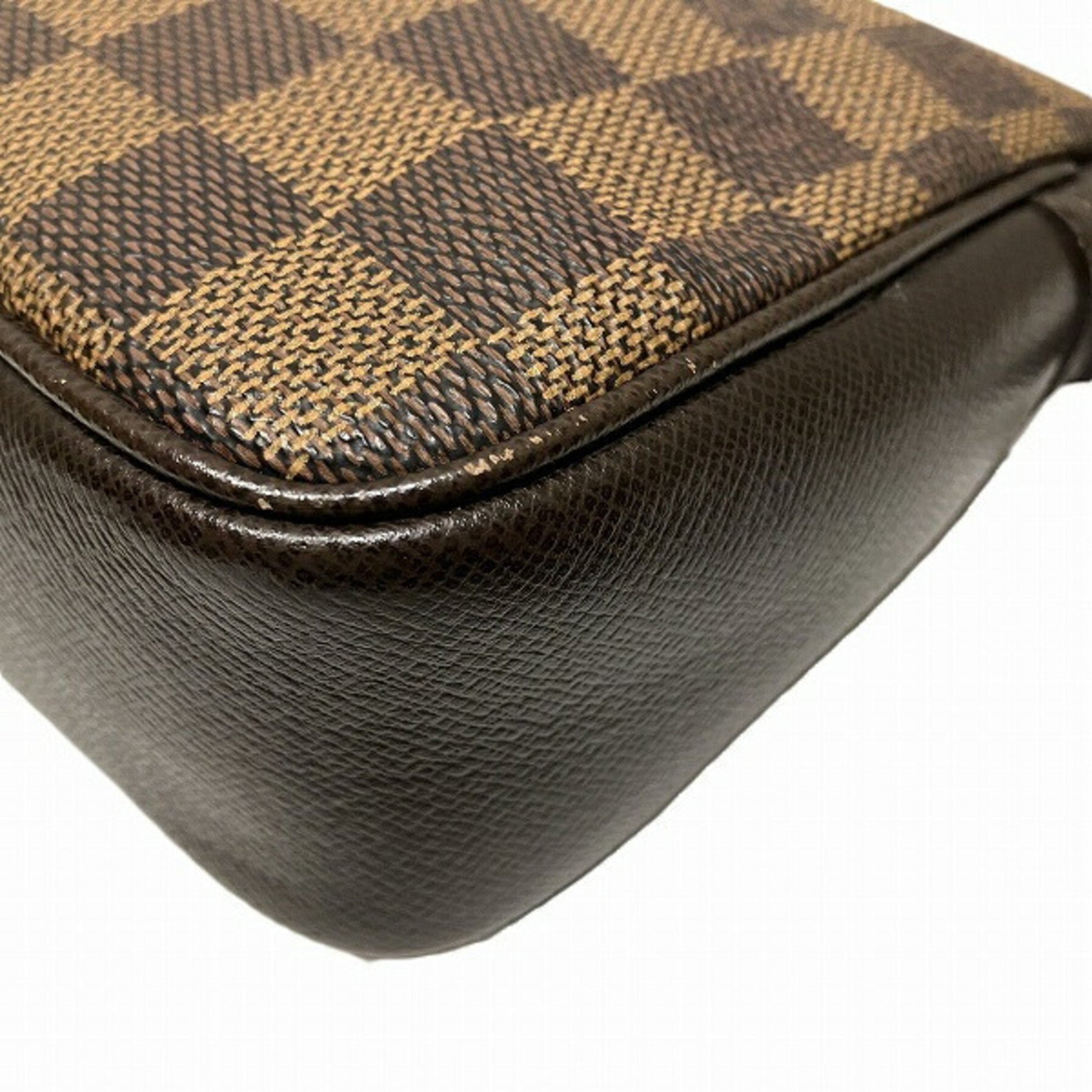 Louis Vuitton Trousse makeup, Brown, Canvas, shoulder