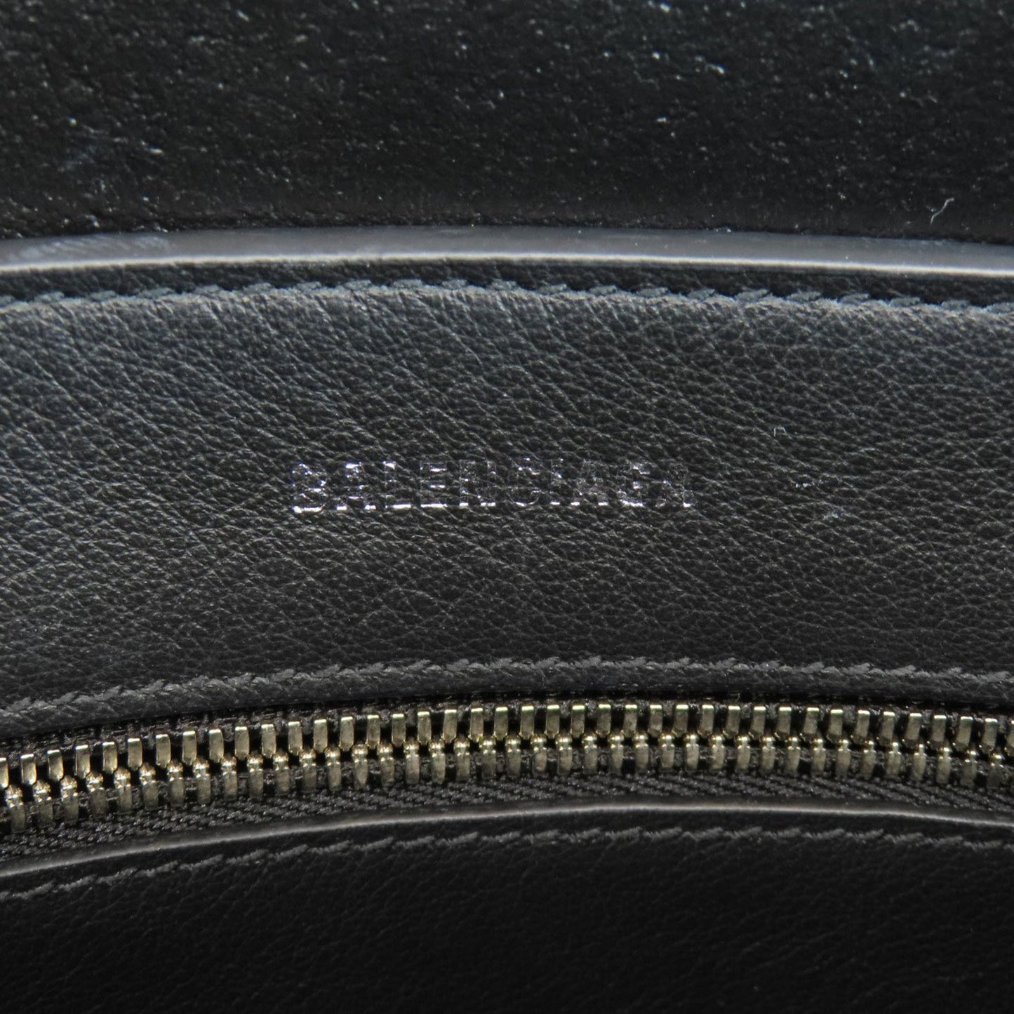 Balenciaga CABAS EVERYDAY MODÈLE XXS, Brown, Leather, shoulder