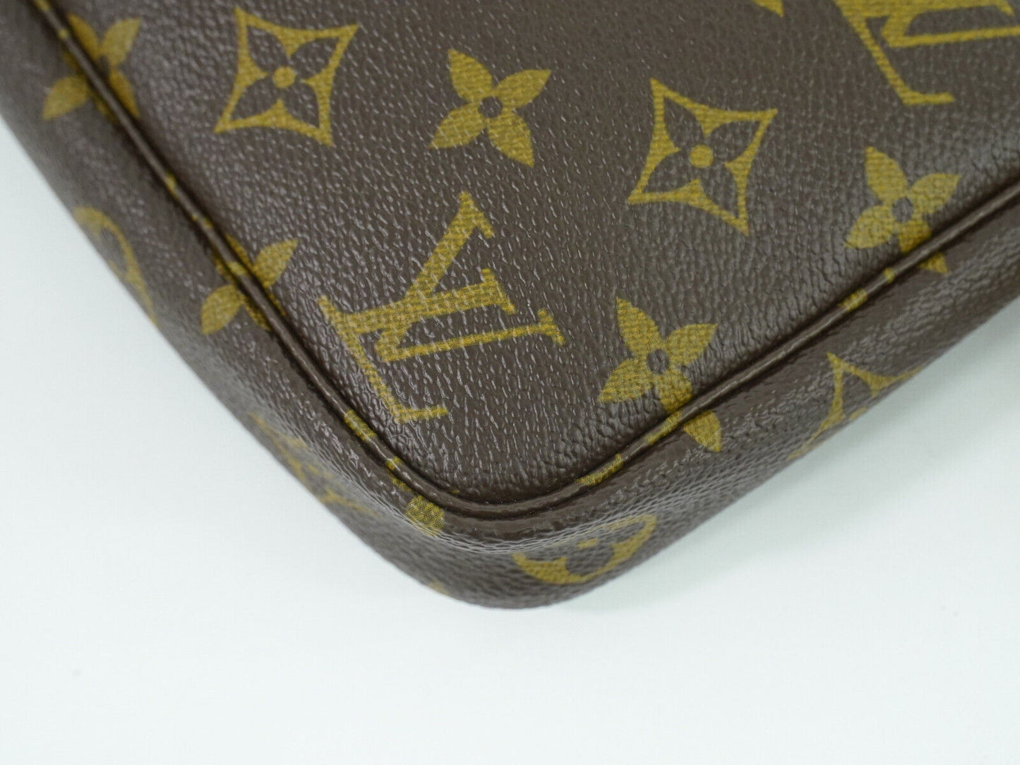 Louis Vuitton Pochette accessoires, Brown, Canvas, clutch