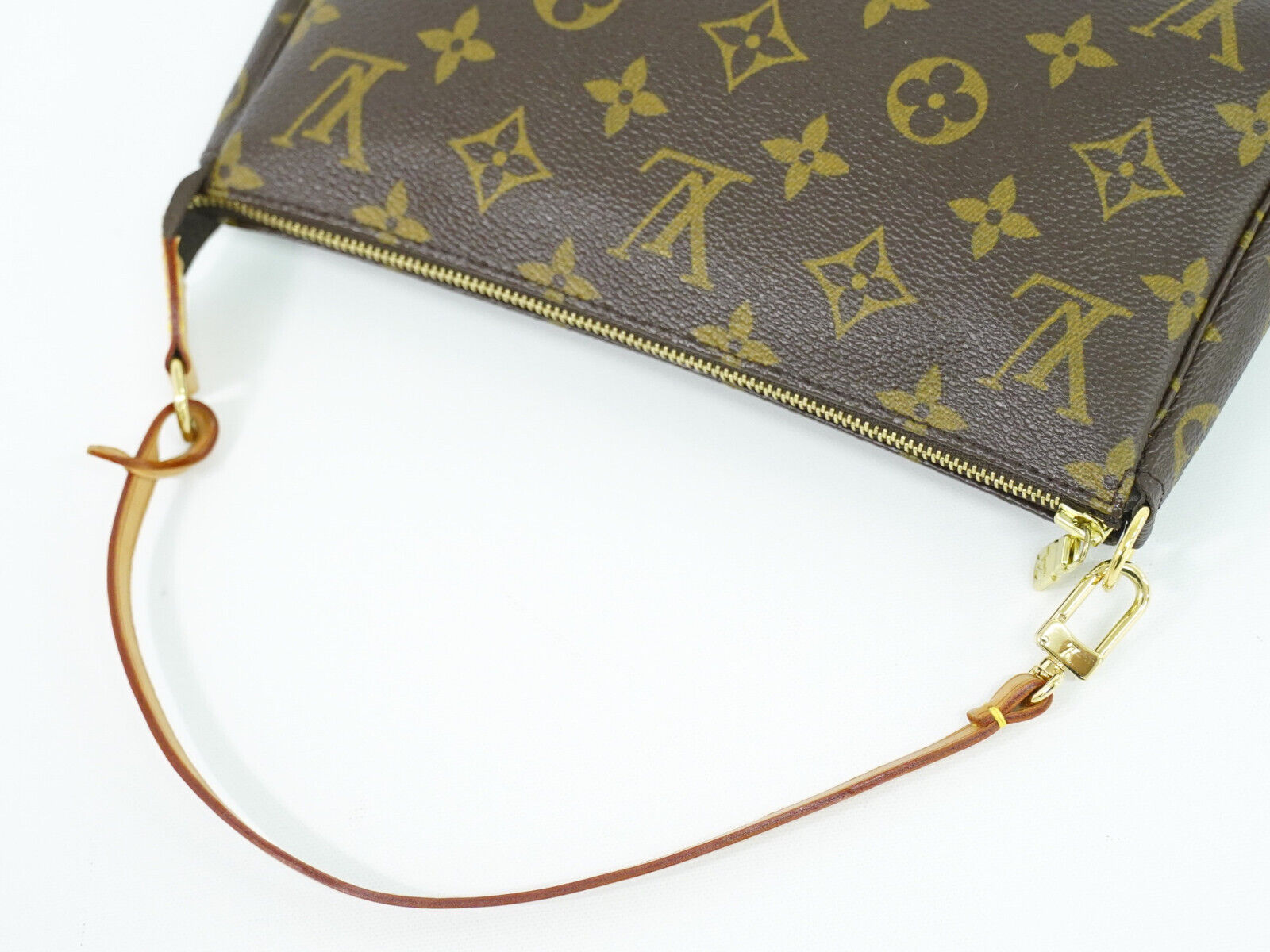 Louis Vuitton Pochette accessoires, Brown, Canvas, clutch