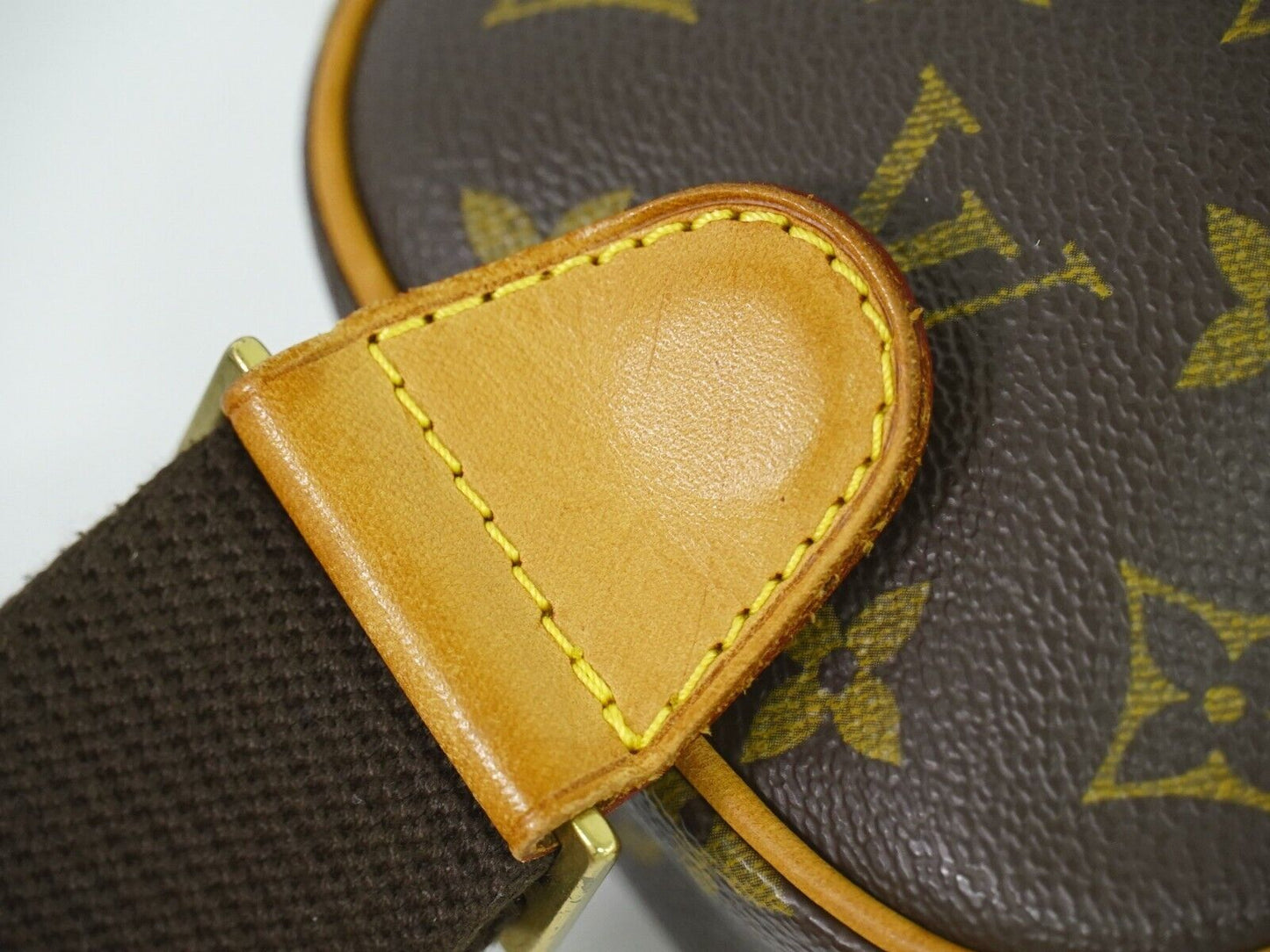 Louis Vuitton Pochette gange, Brown, Canvas, shoulder