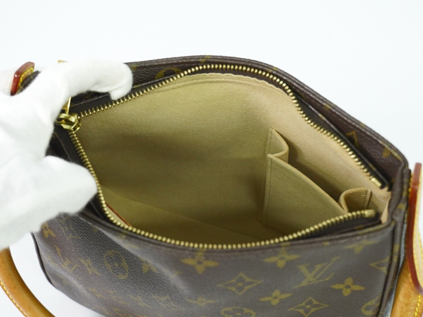 Louis Vuitton Looping MM, Brown, Gold Plated, handbag