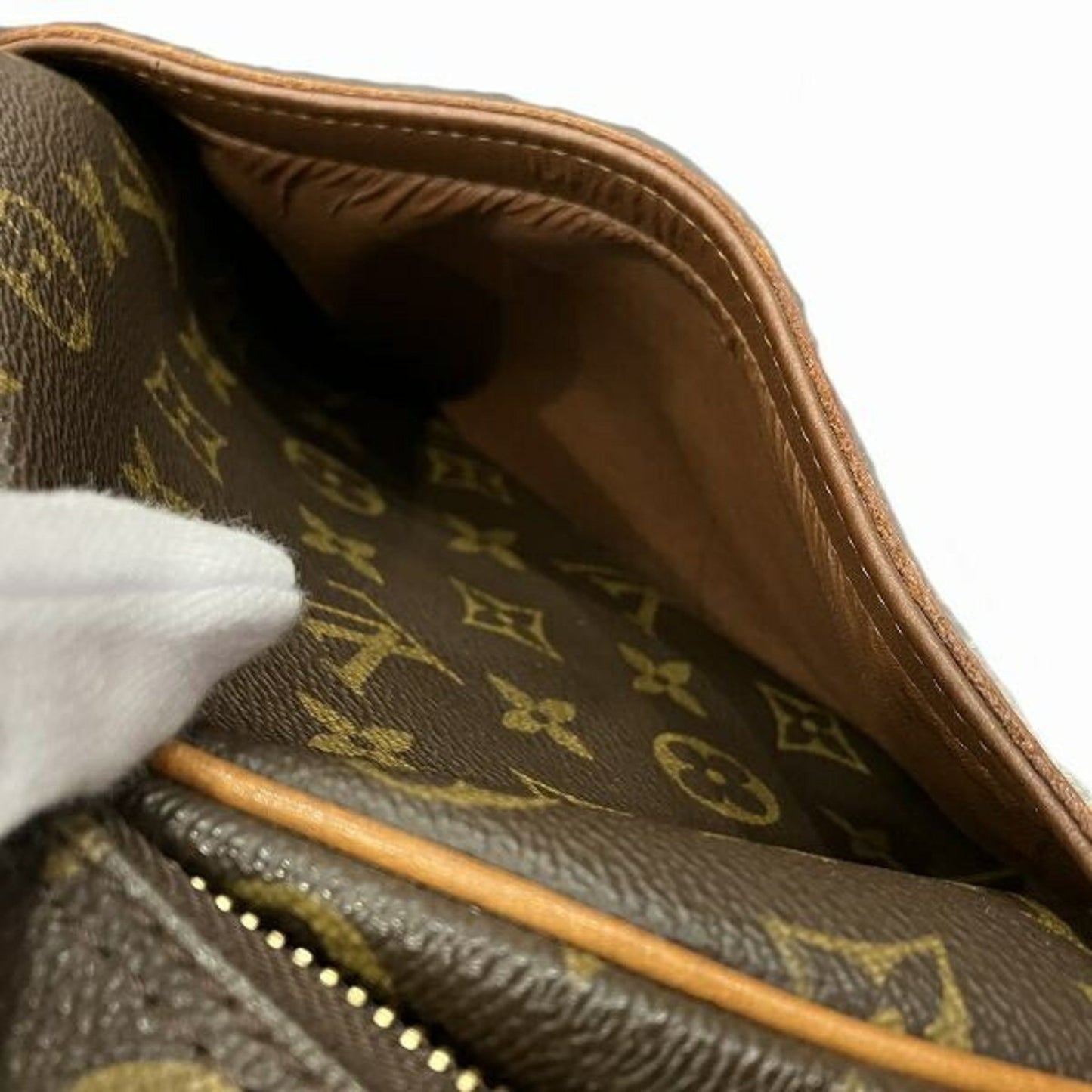 Louis Vuitton Blois, Brown, Canvas, shoulder