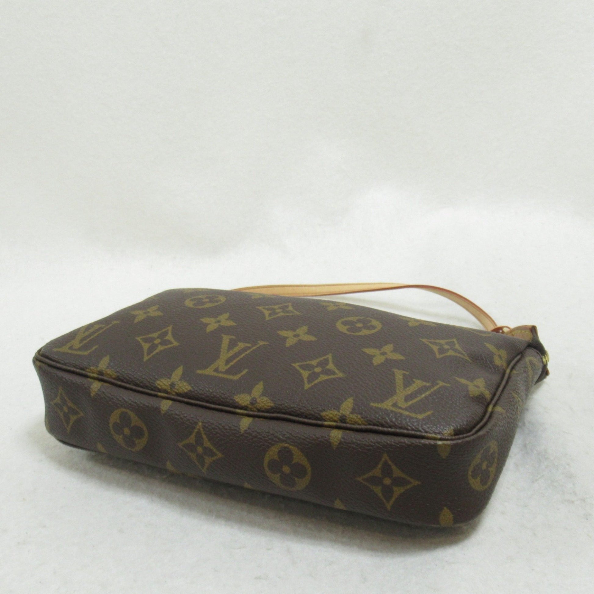 Louis Vuitton Pochette accessoires, Brown, Canvas, clutch