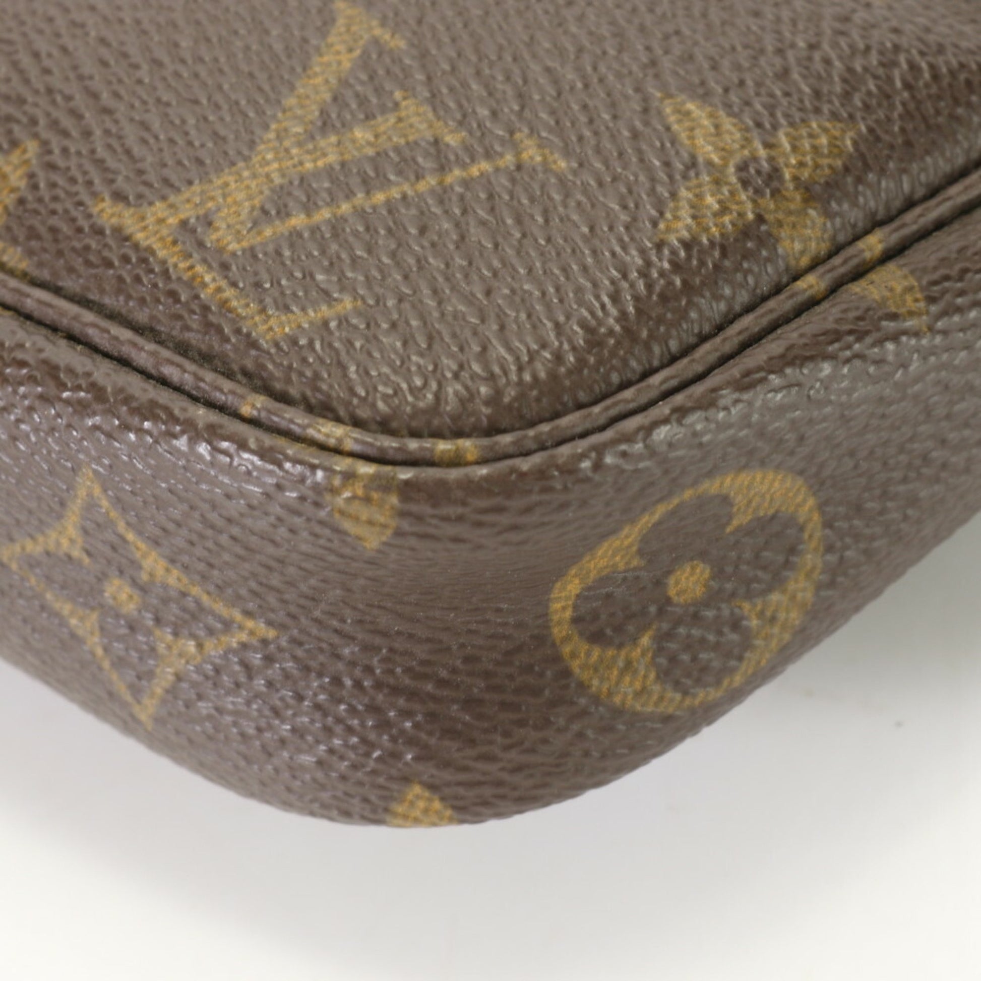 Louis Vuitton Pochette accessoires, Brown, Leather, clutch