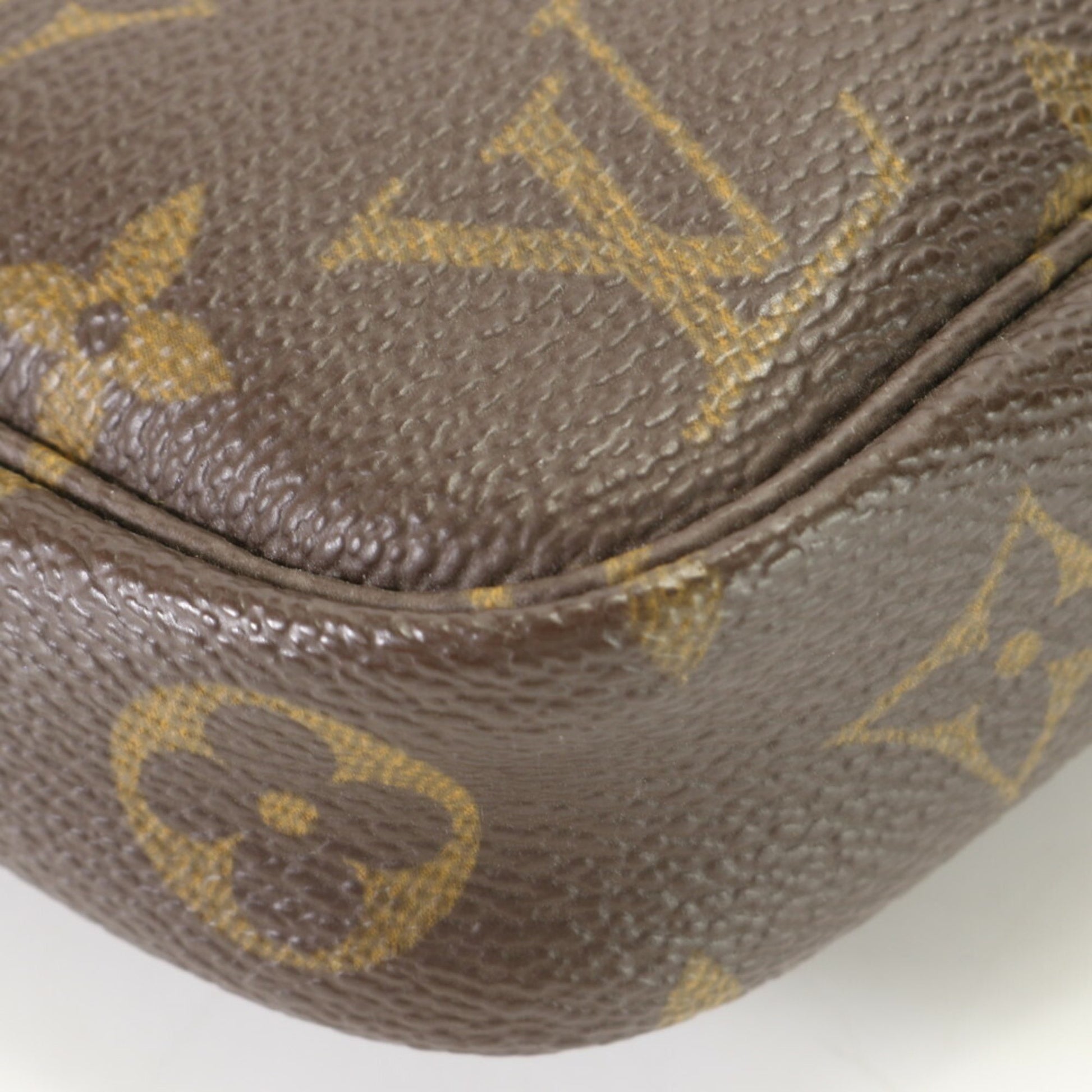 Louis Vuitton Pochette accessoires, Brown, Leather, clutch