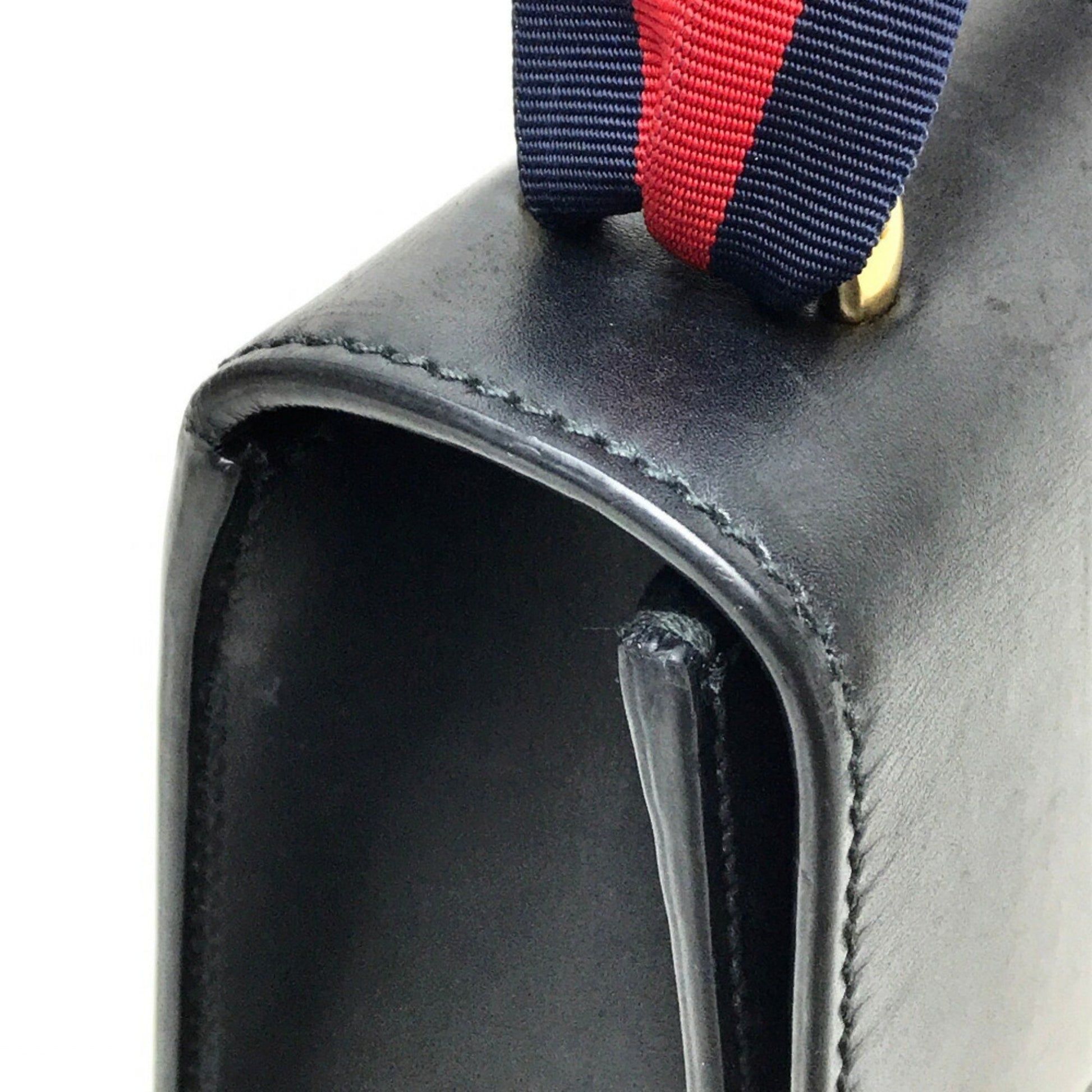 Gucci Sylvie, Black, Leather, shoulder