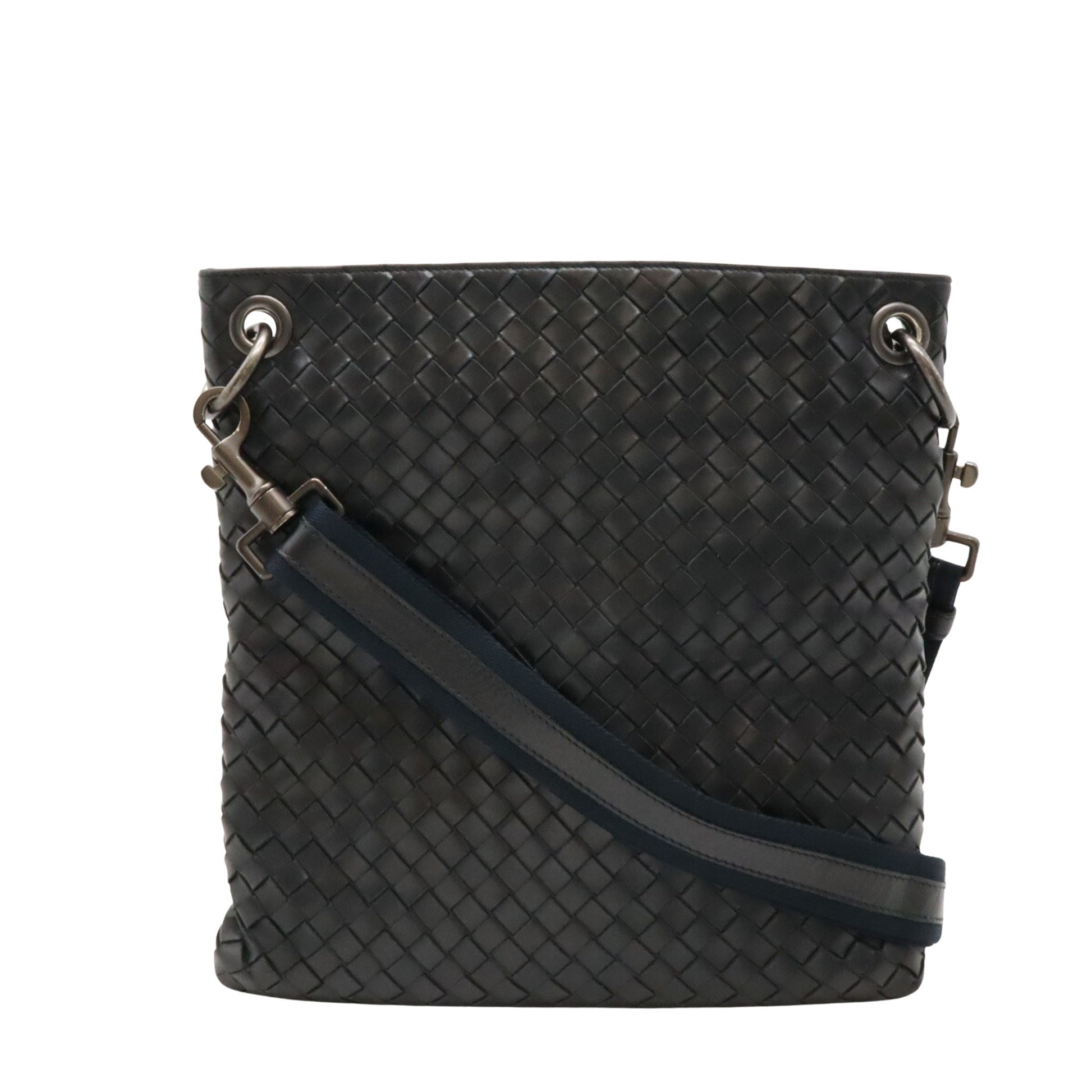 Bottega Veneta Intrecciato, Black, Leather, shoulder