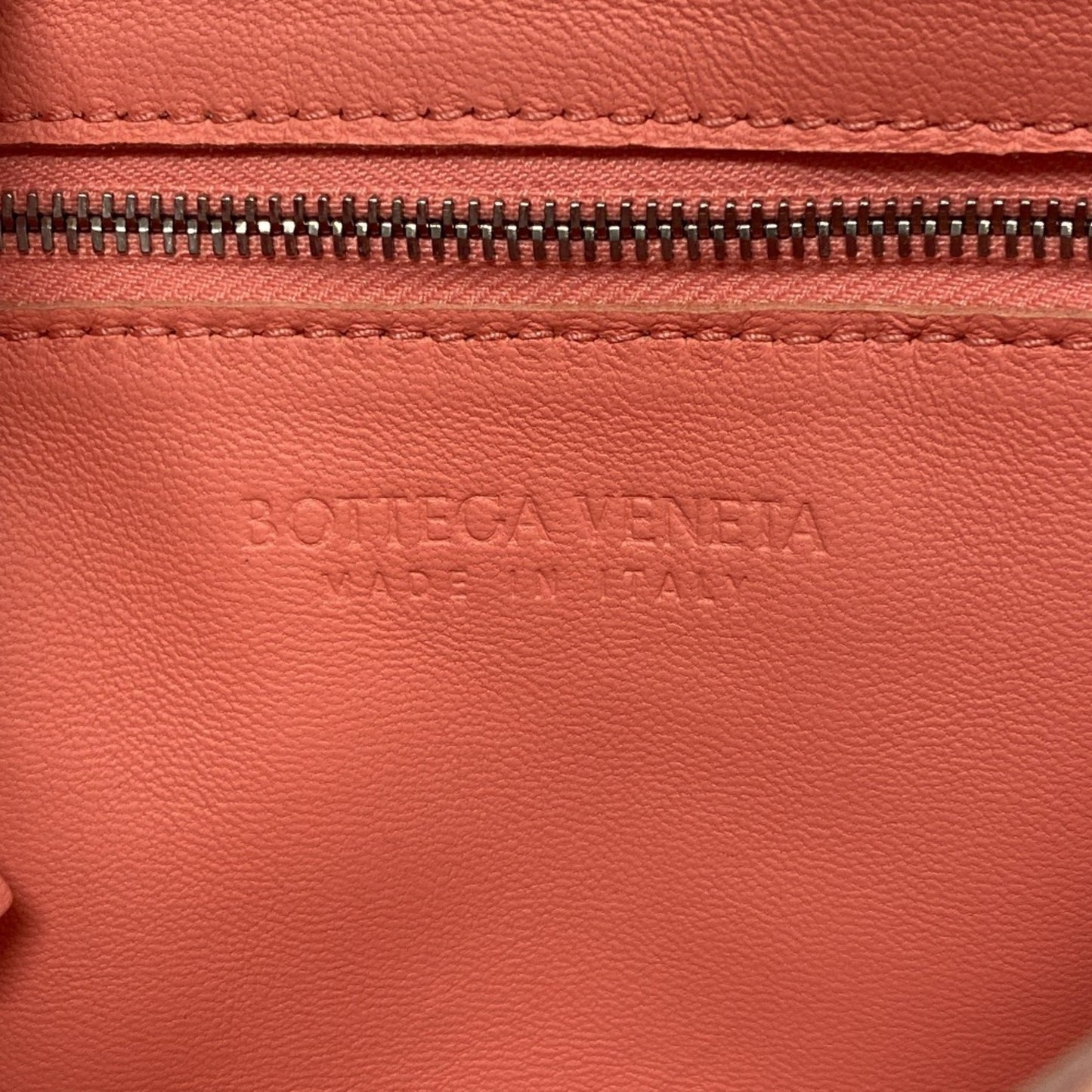 Bottega Veneta Cassette, Pink, Leather, shoulder