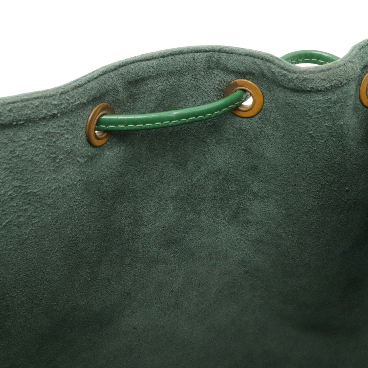 Louis Vuitton Petit Noé, Green, Leather, shoulder