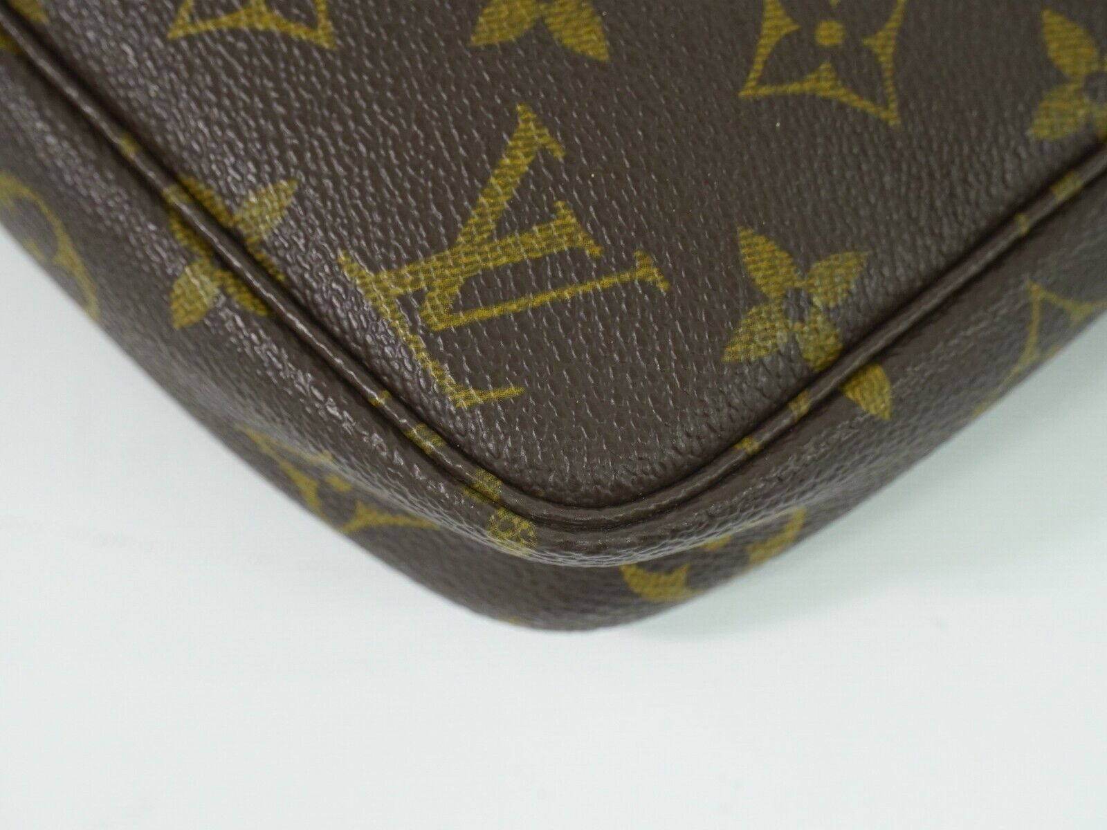 Louis Vuitton Pochette accessoires, Brown, Canvas, clutch