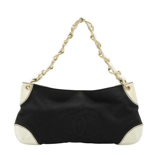 Chanel Logo CC, Black, Canvas, shoulder