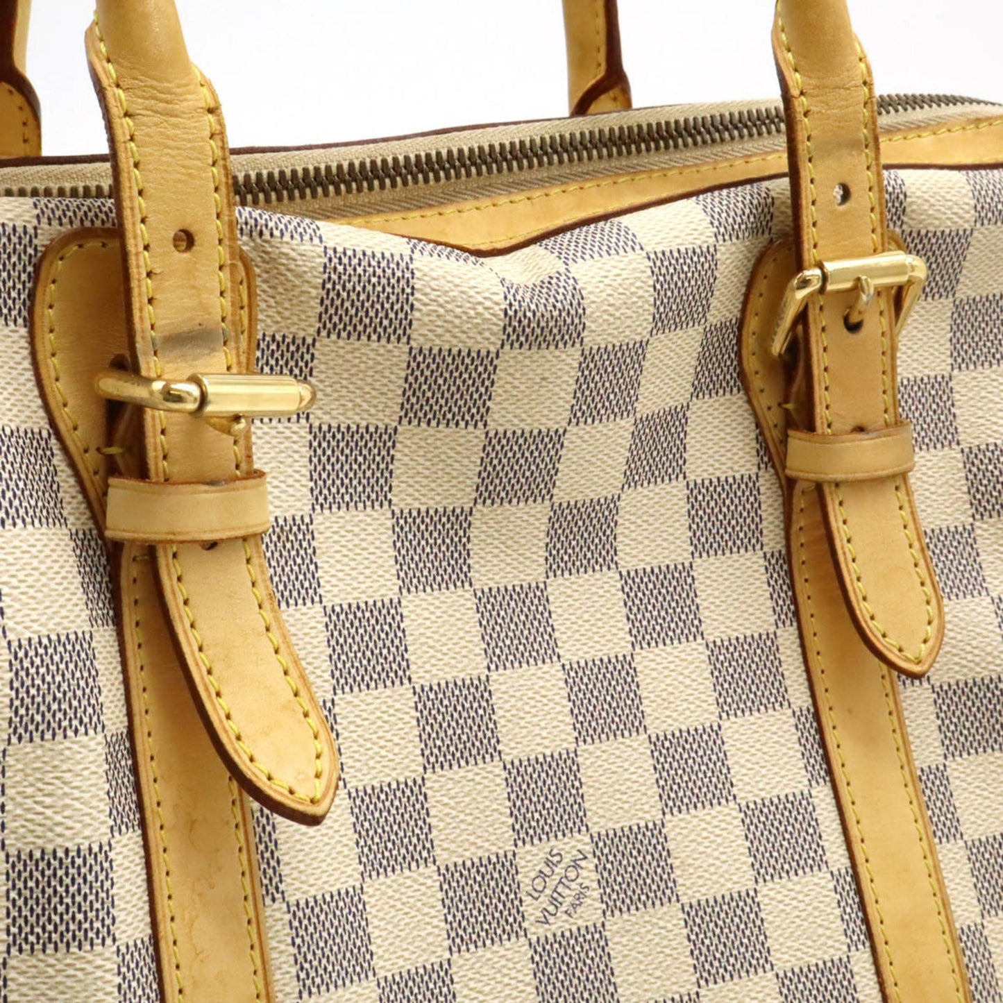 Louis Vuitton Berkeley, White, Canvas, handbag