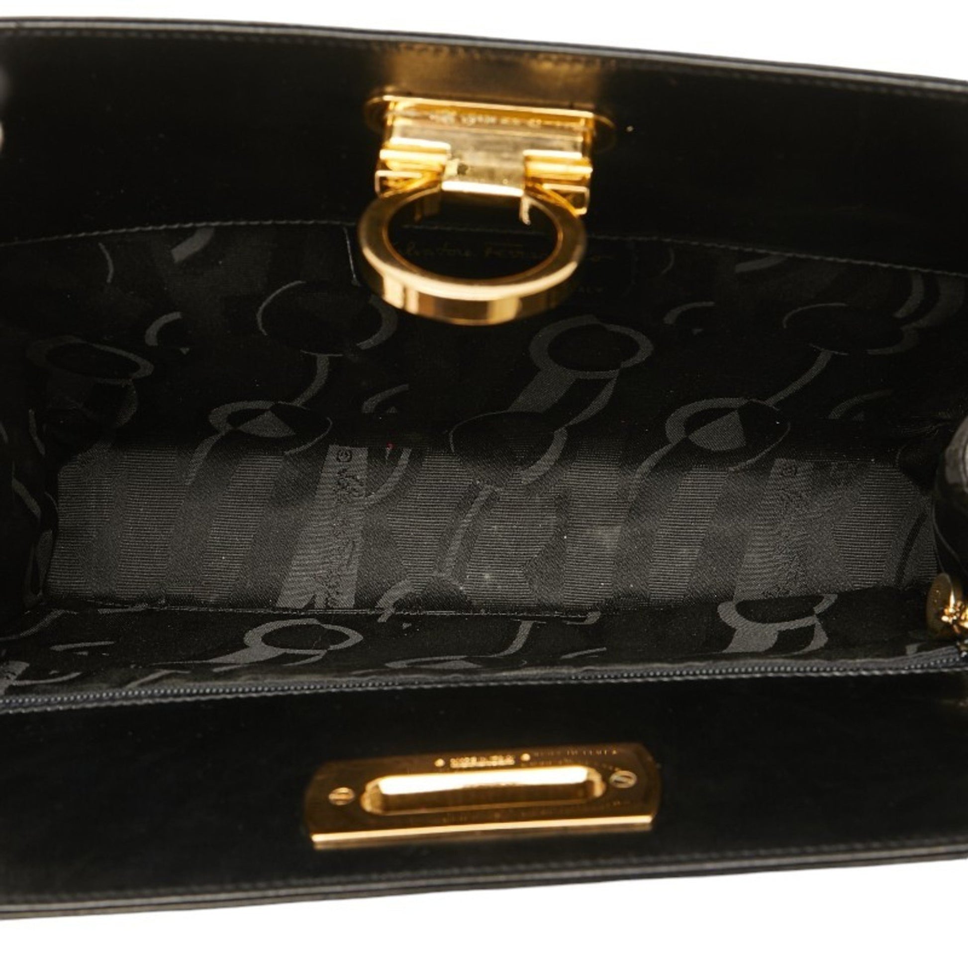 Salvatore Ferragamo Gancini, Black, Leather, shoulder