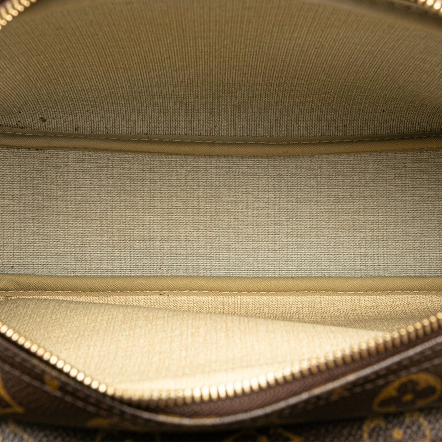 Louis Vuitton Reporter pm, Brown, Canvas, shoulder