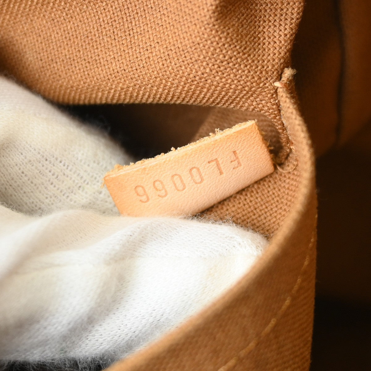 Louis Vuitton Lockit Monogram Canvas, Brown, Canvas, Handbag