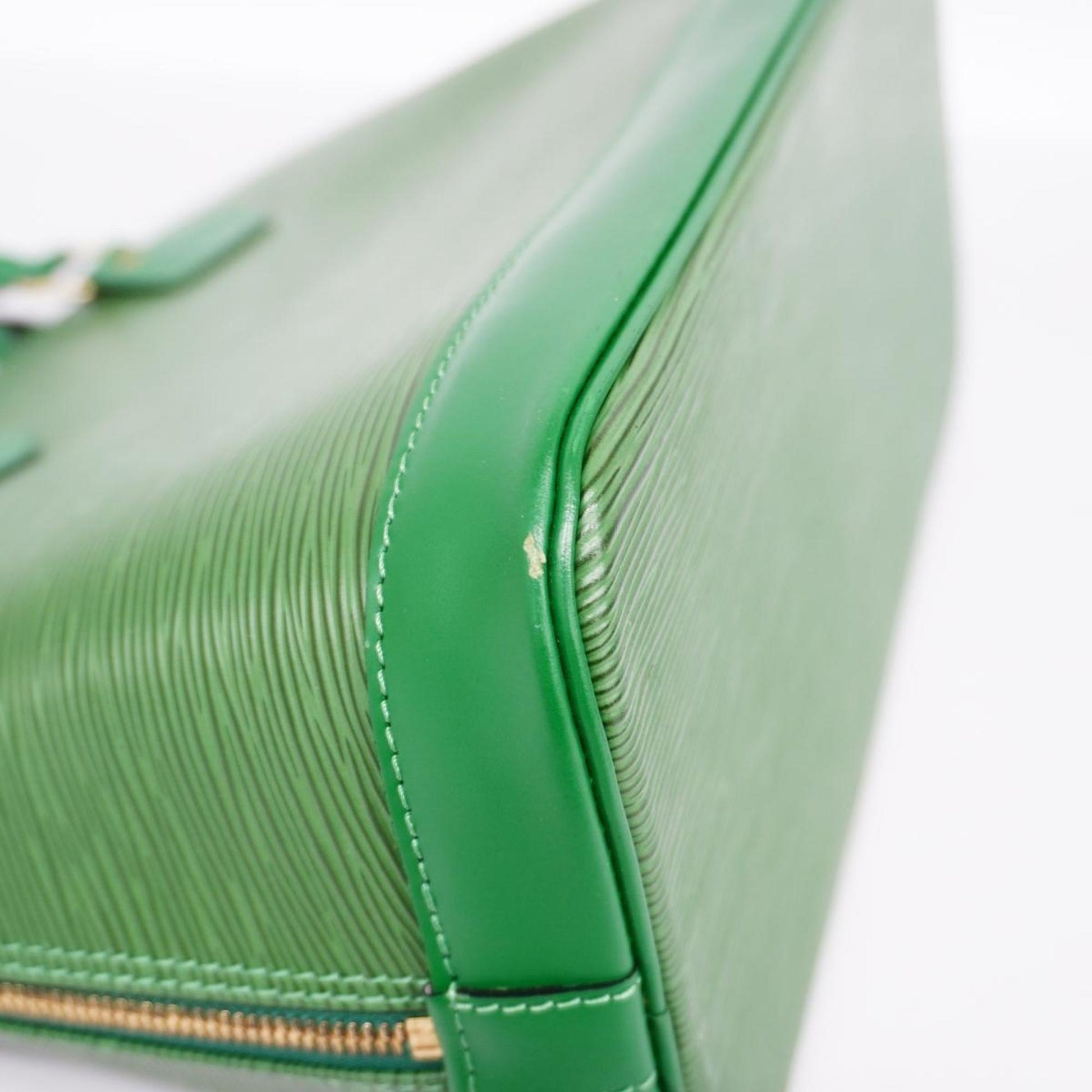 Louis Vuitton Alma, Green, Leather, handbag