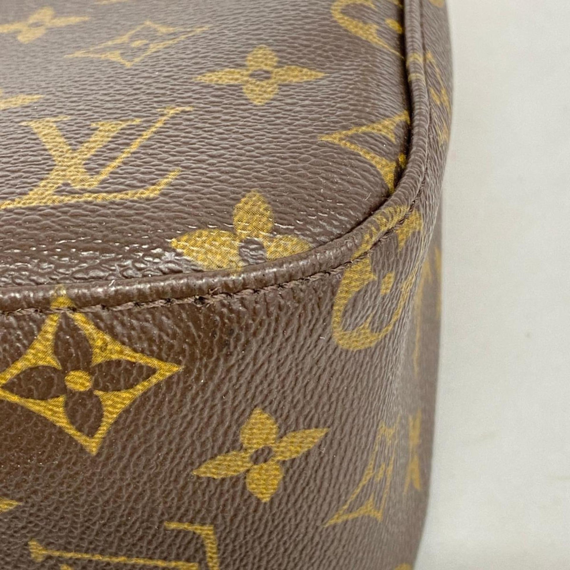 Louis Vuitton Looping MM, Brown, Canvas, shoulder