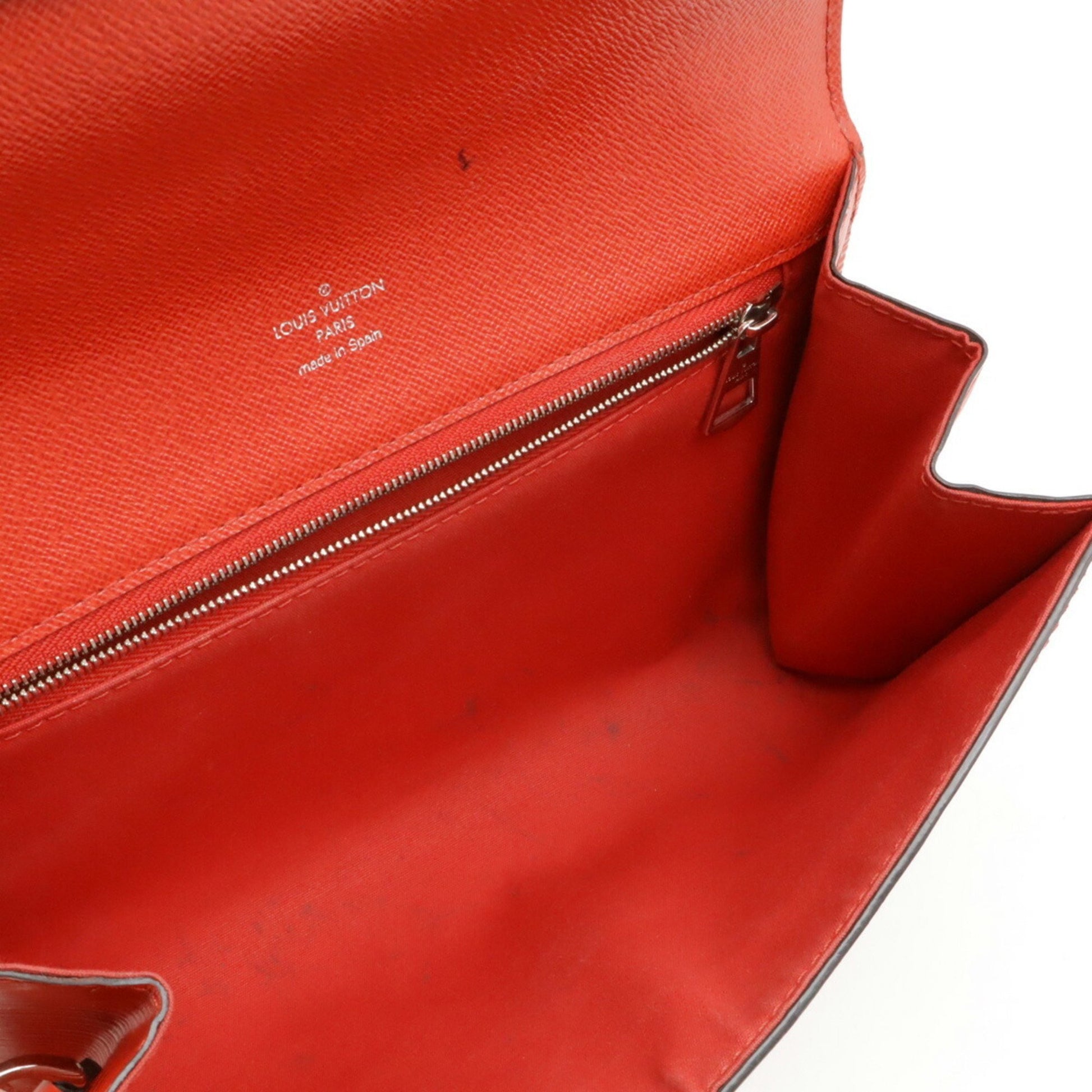 Louis Vuitton Cléry, Red, Leather, clutch