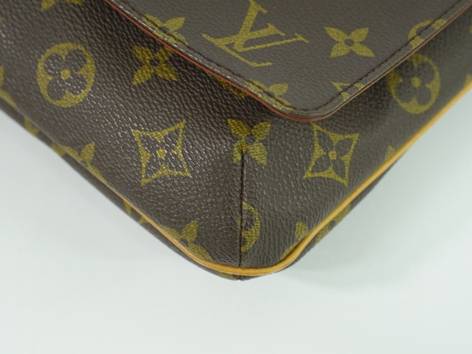 Louis Vuitton Musette Tango, Brown, Canvas, shoulder