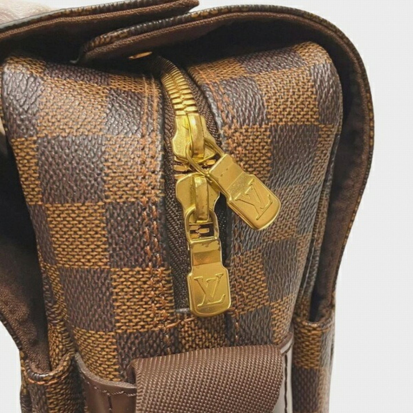 Louis Vuitton Naviglio, Brown, Canvas, shoulder