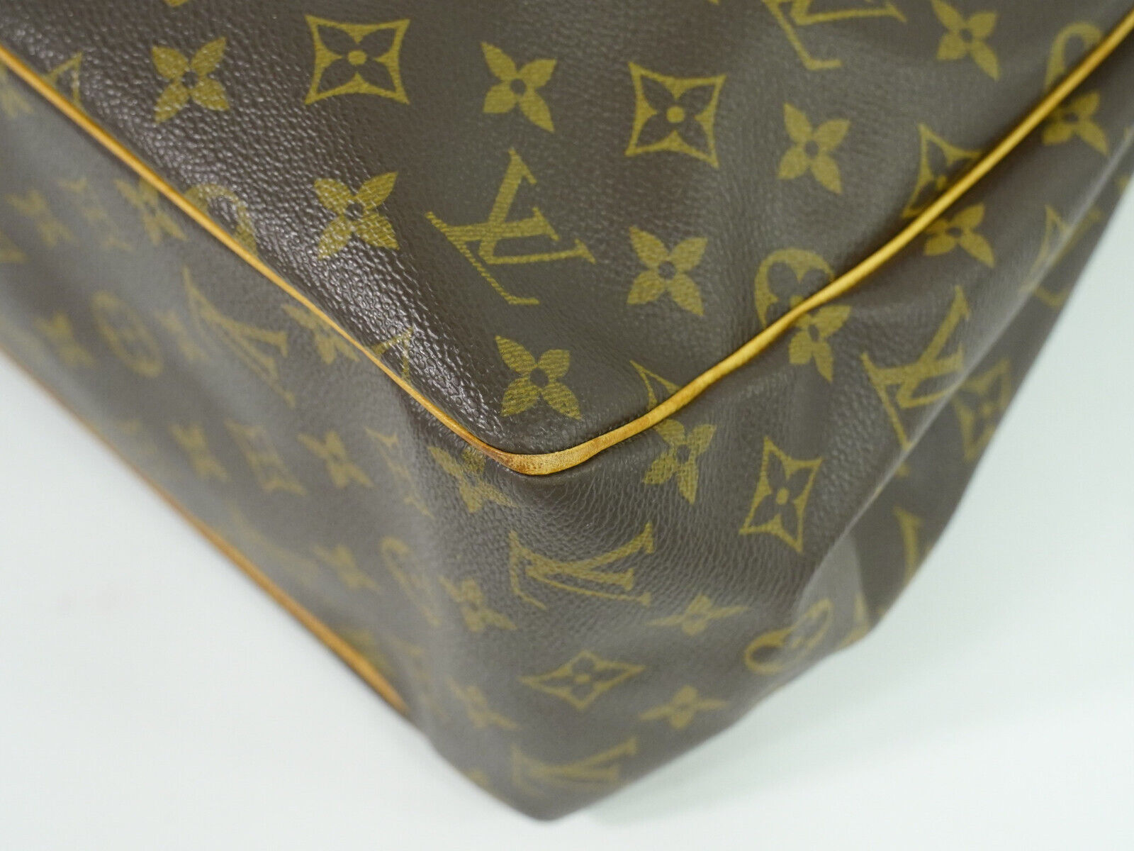 Louis Vuitton Batignolles, Brown, Canvas, tote