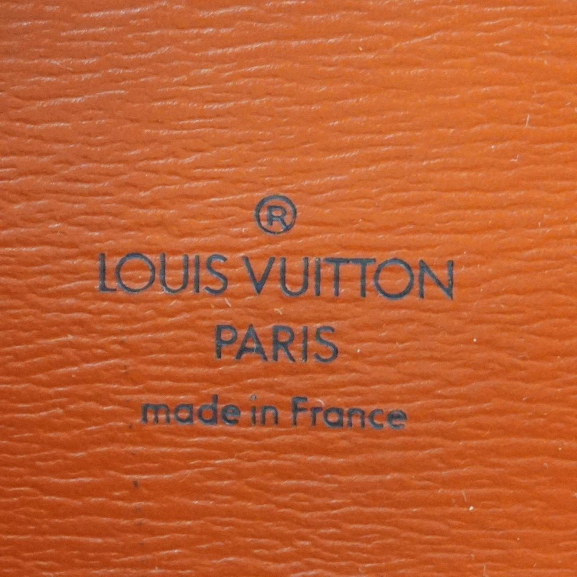 Louis Vuitton Cluny, Brown, Leather, shoulder