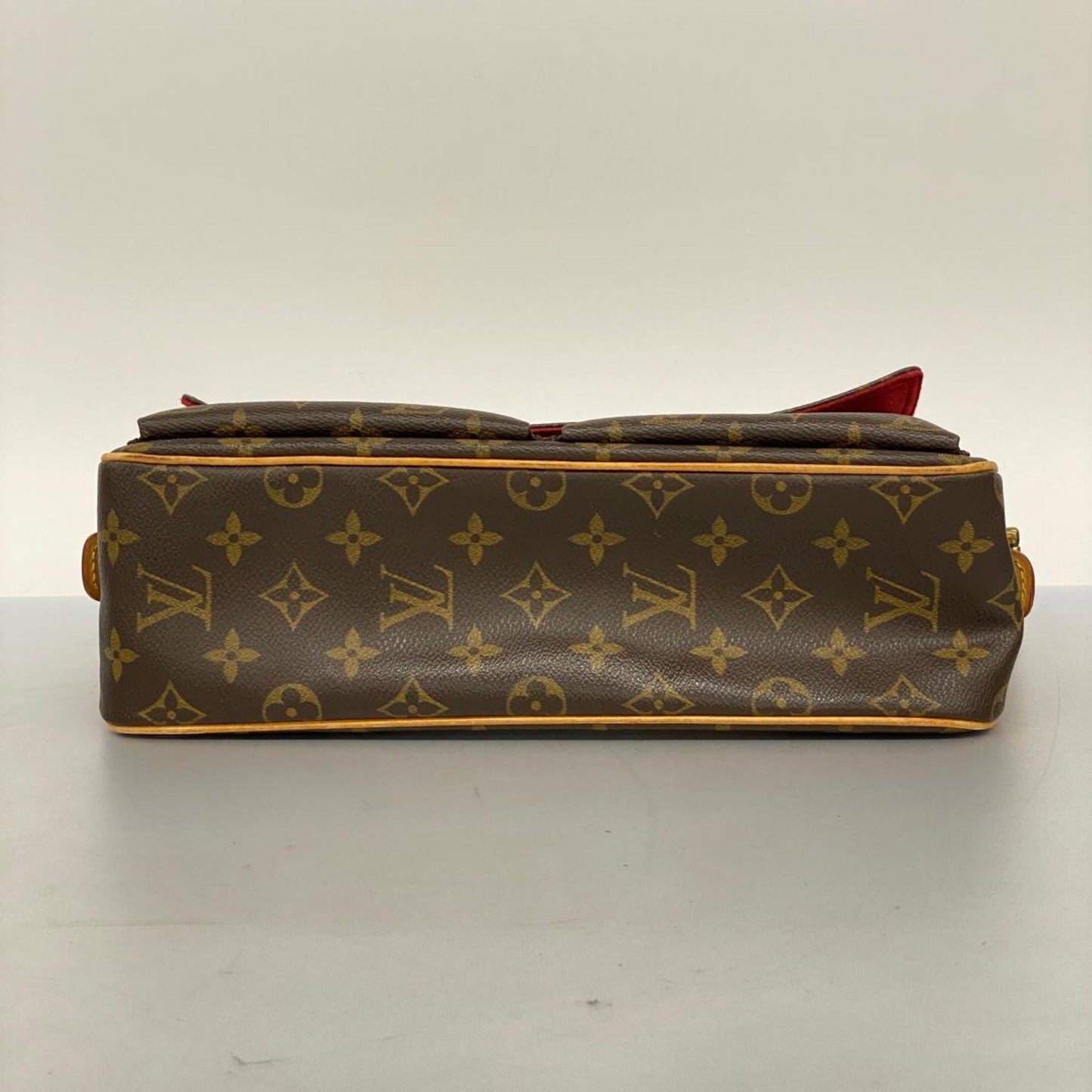 Louis Vuitton Viva Cité, Brown, Canvas, shoulder